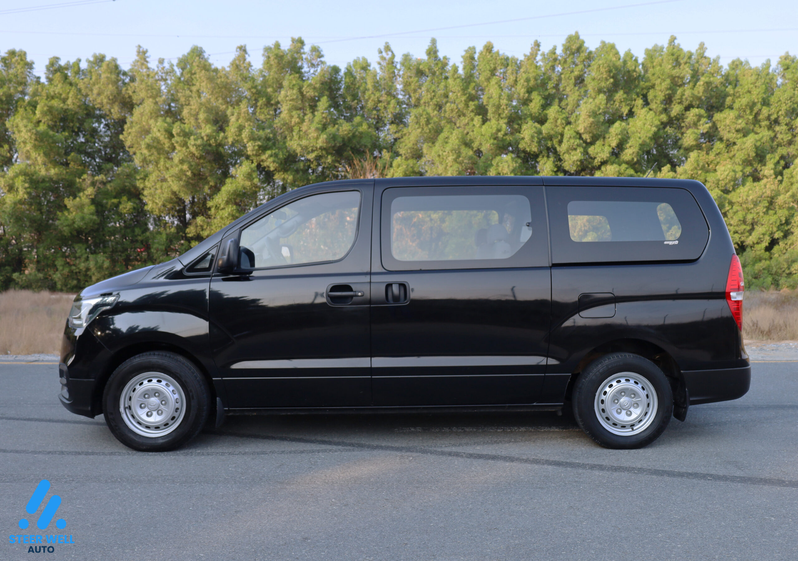 Crew Van For Sale in UAE