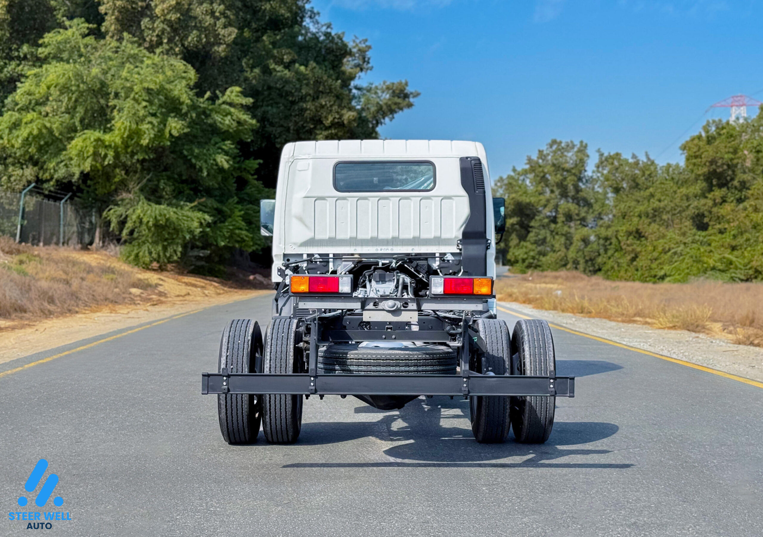 2024 Mitsubishi Canter Euro 5 Short Chassis