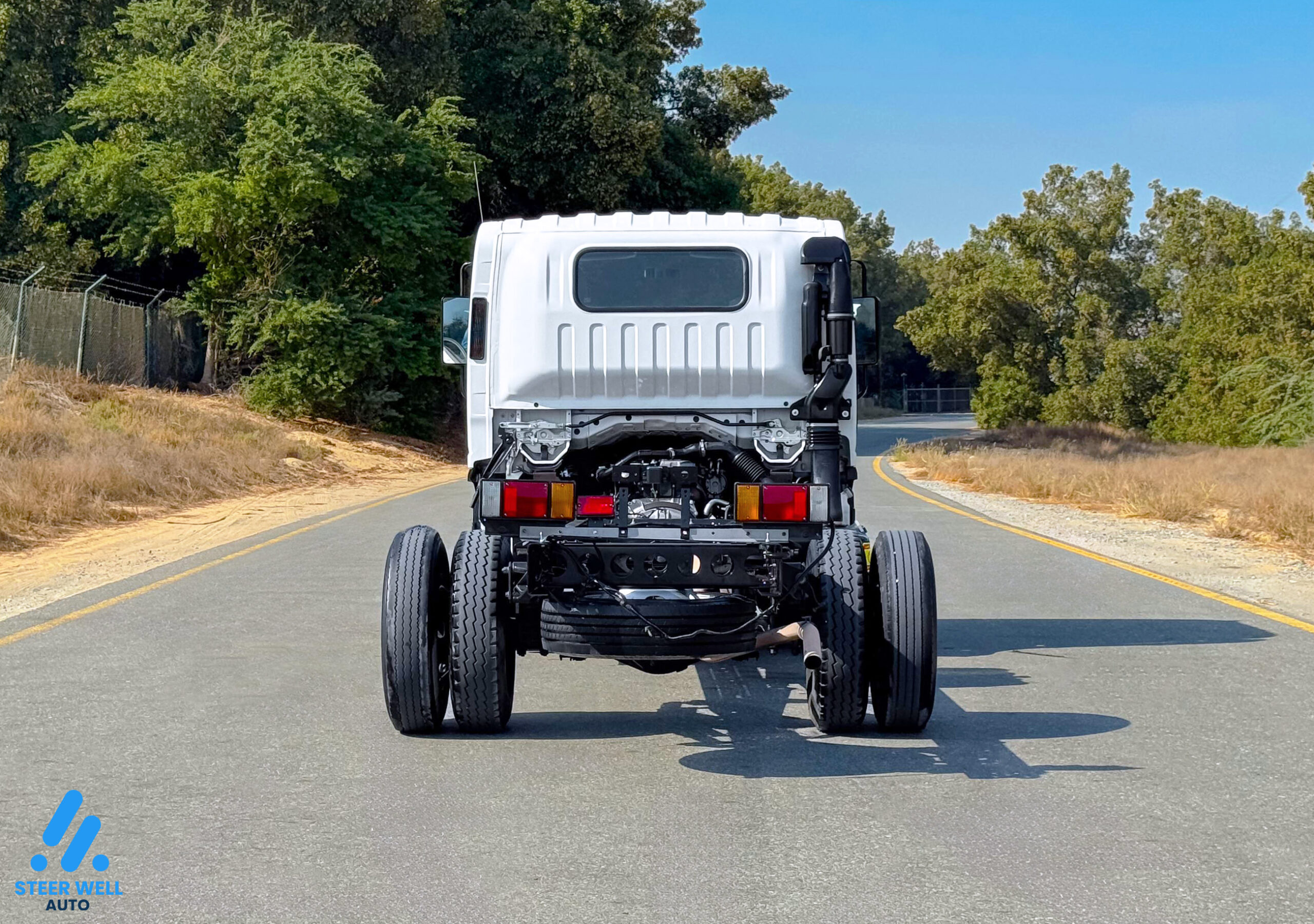 New Isuzu NPR Trucks For Sale in UAE