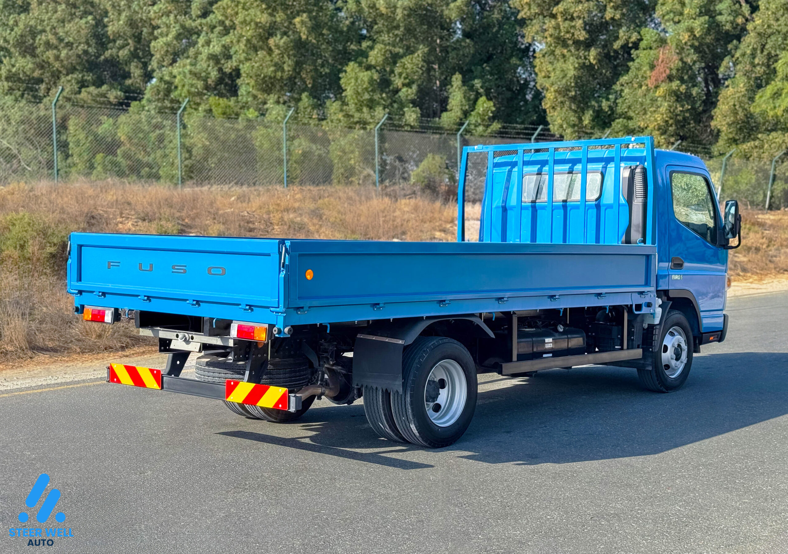 2022 Mitsubishi Canter