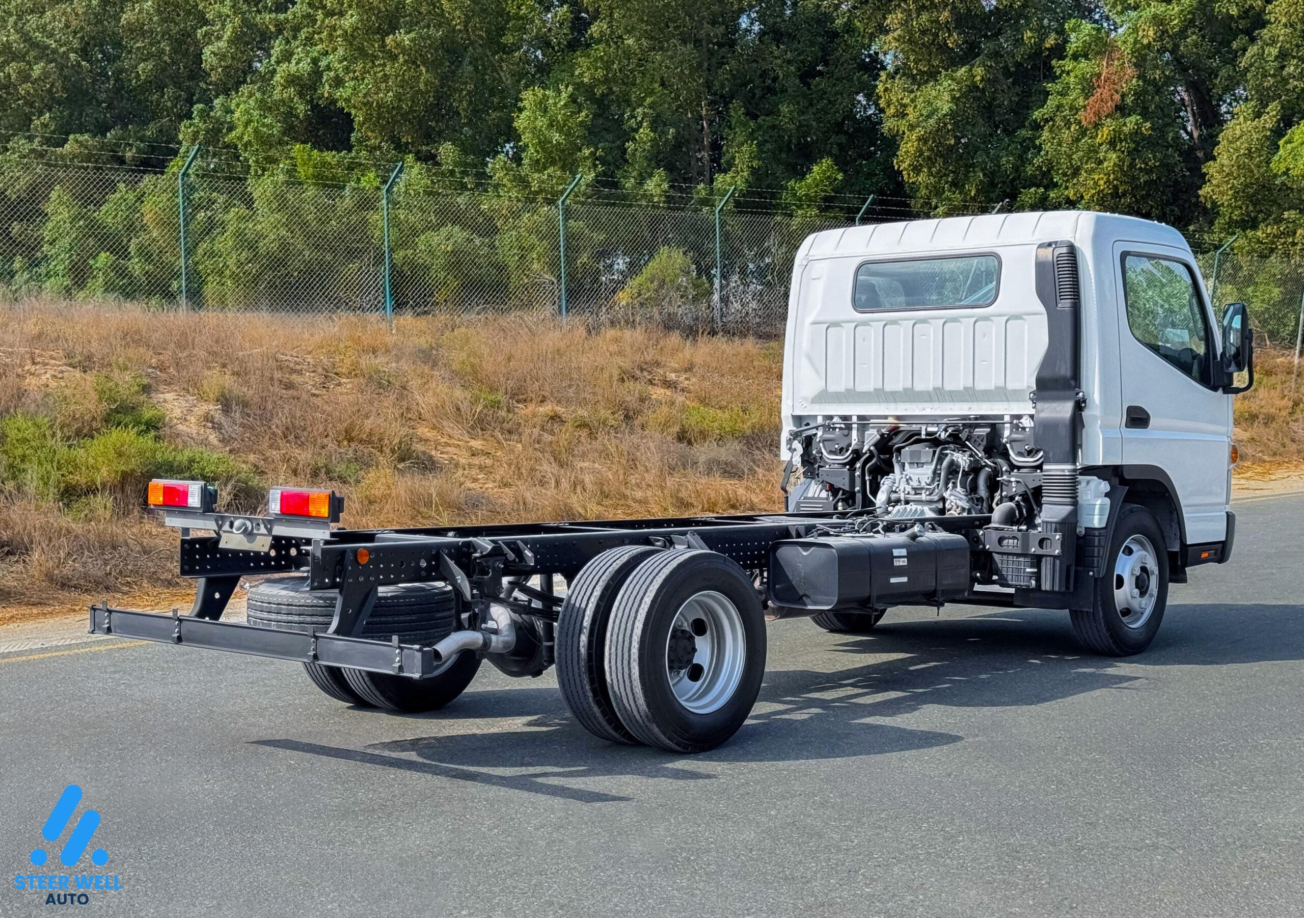 2024 Mitsubishi Canter Euro 5 Short Chassis