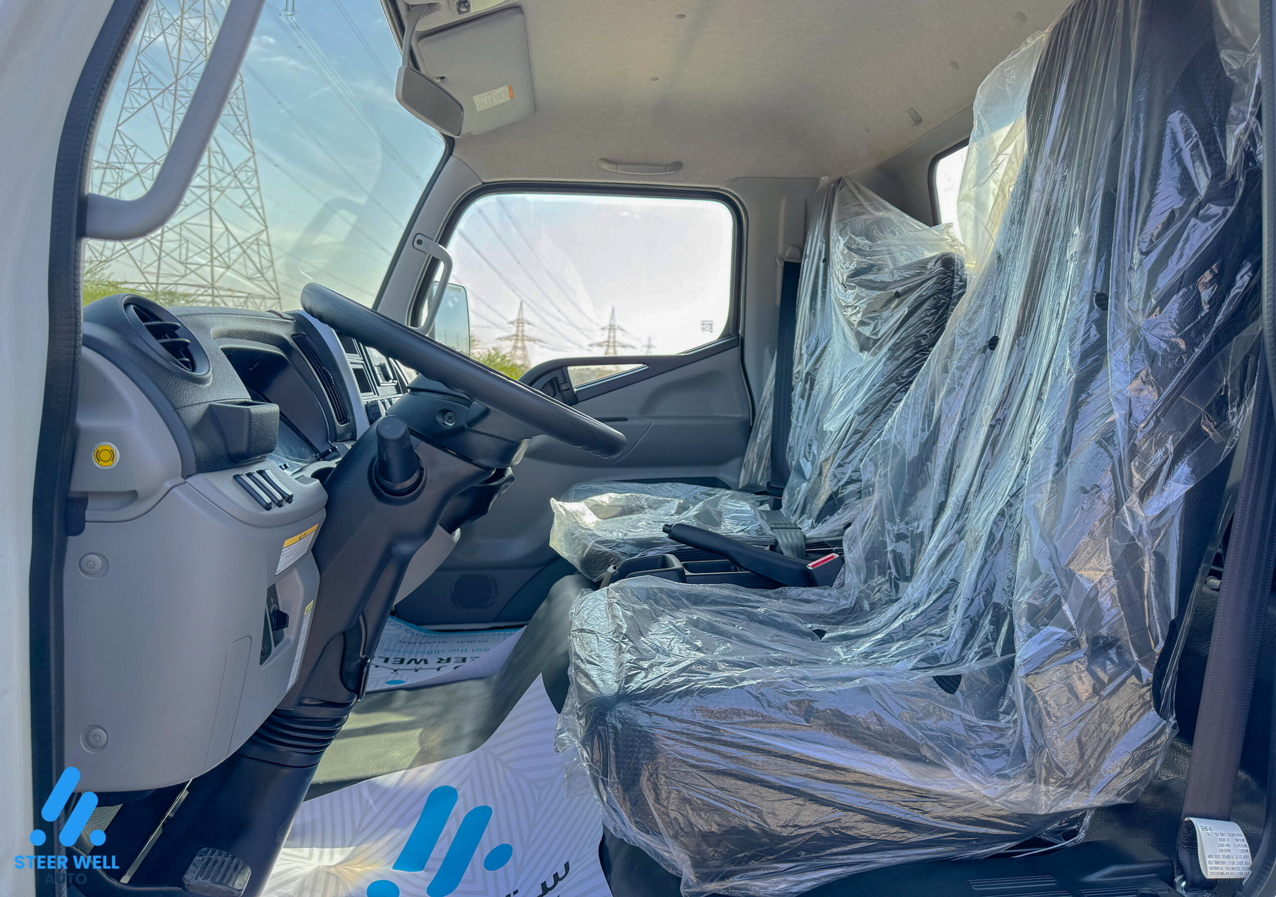 2023 Mitsubishi Canter Long Cargo Pick Up