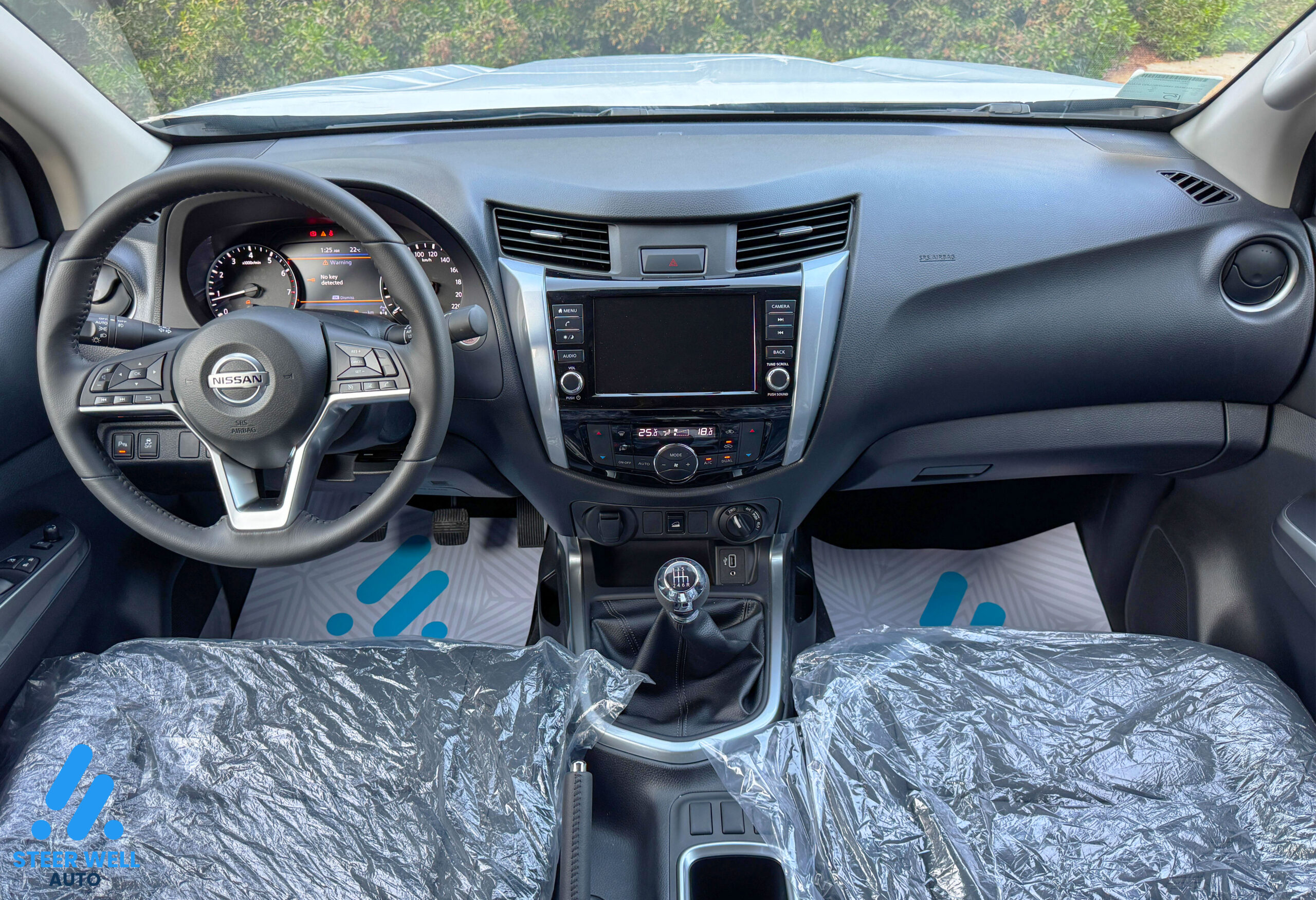 Nissan Navara LE 2024