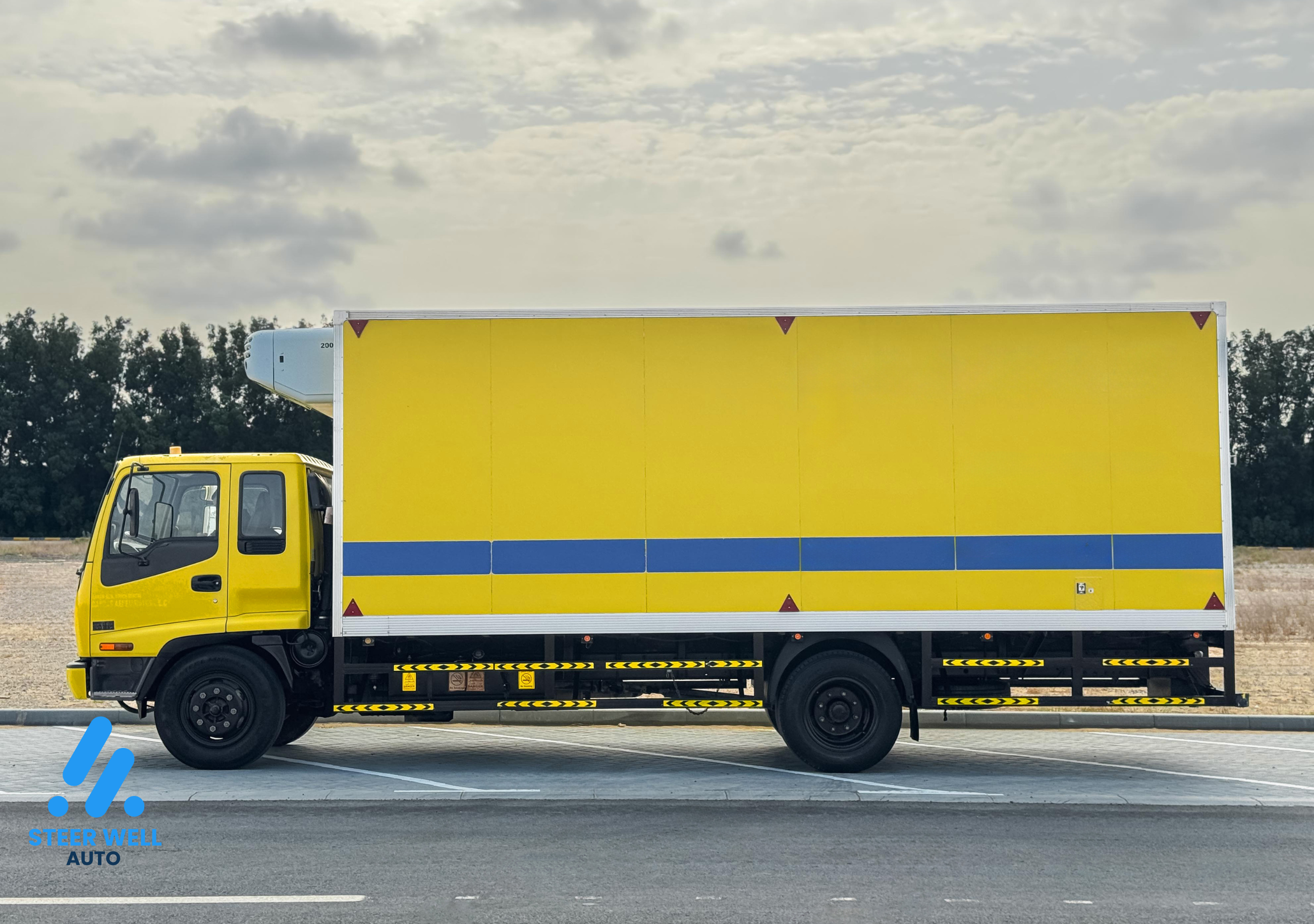 2016 ISUZU Freezer Truck For Sale In UAE