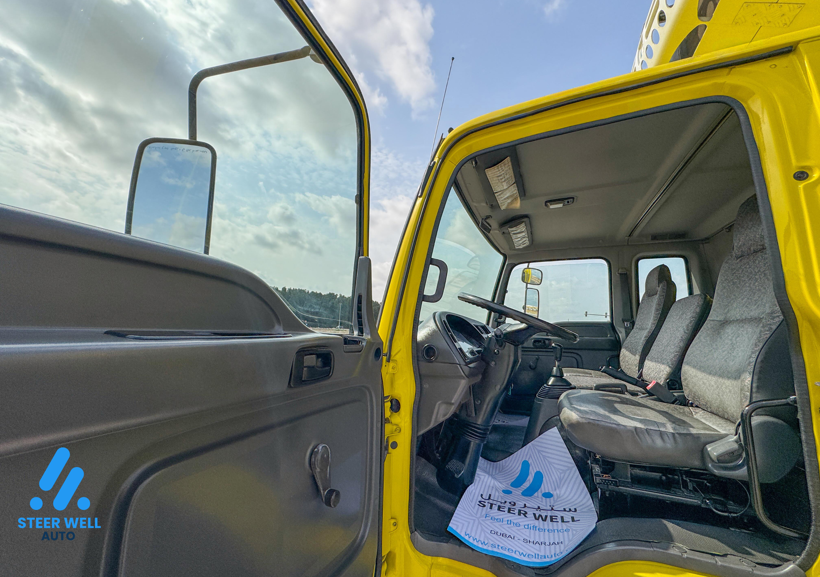 2016 ISUZU Freezer Truck For Sale In UAE