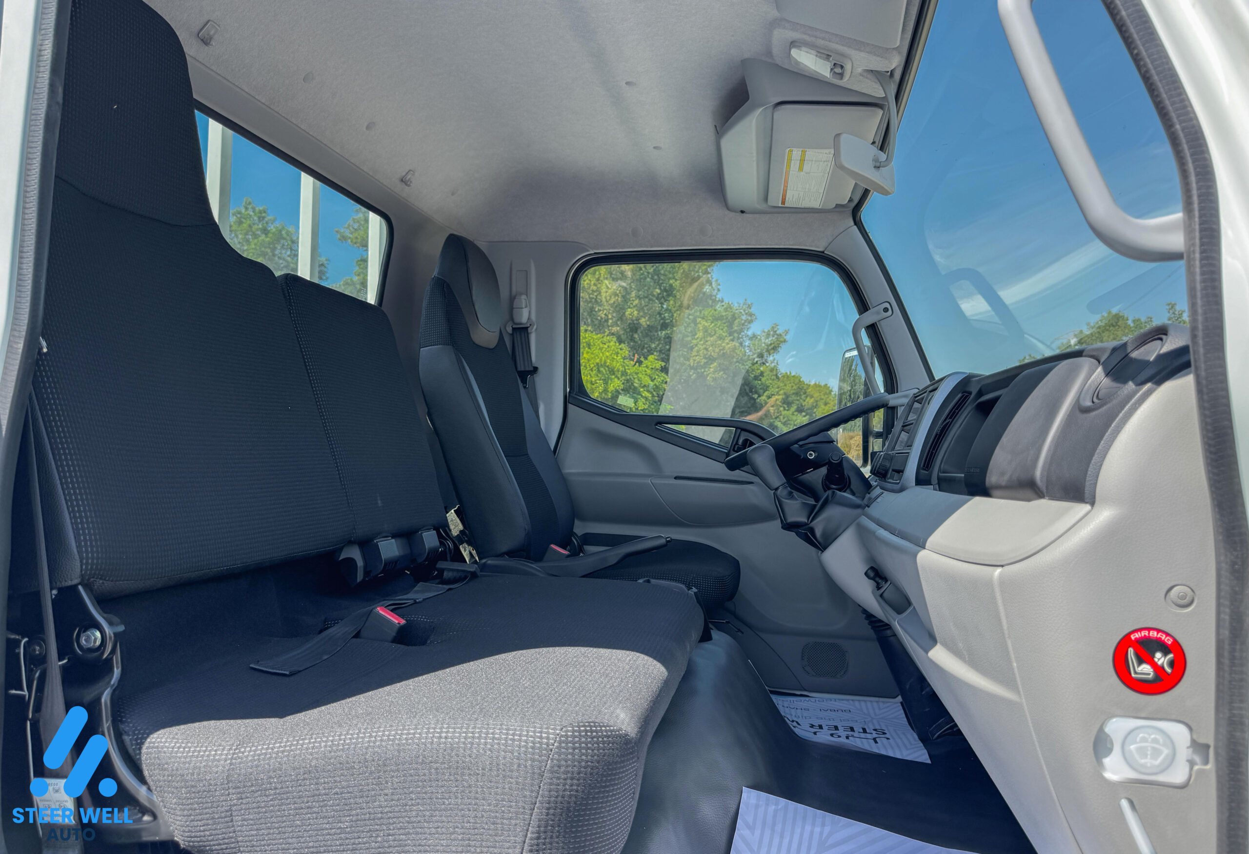 2024 Mitsubishi Canter Japanese Fitted