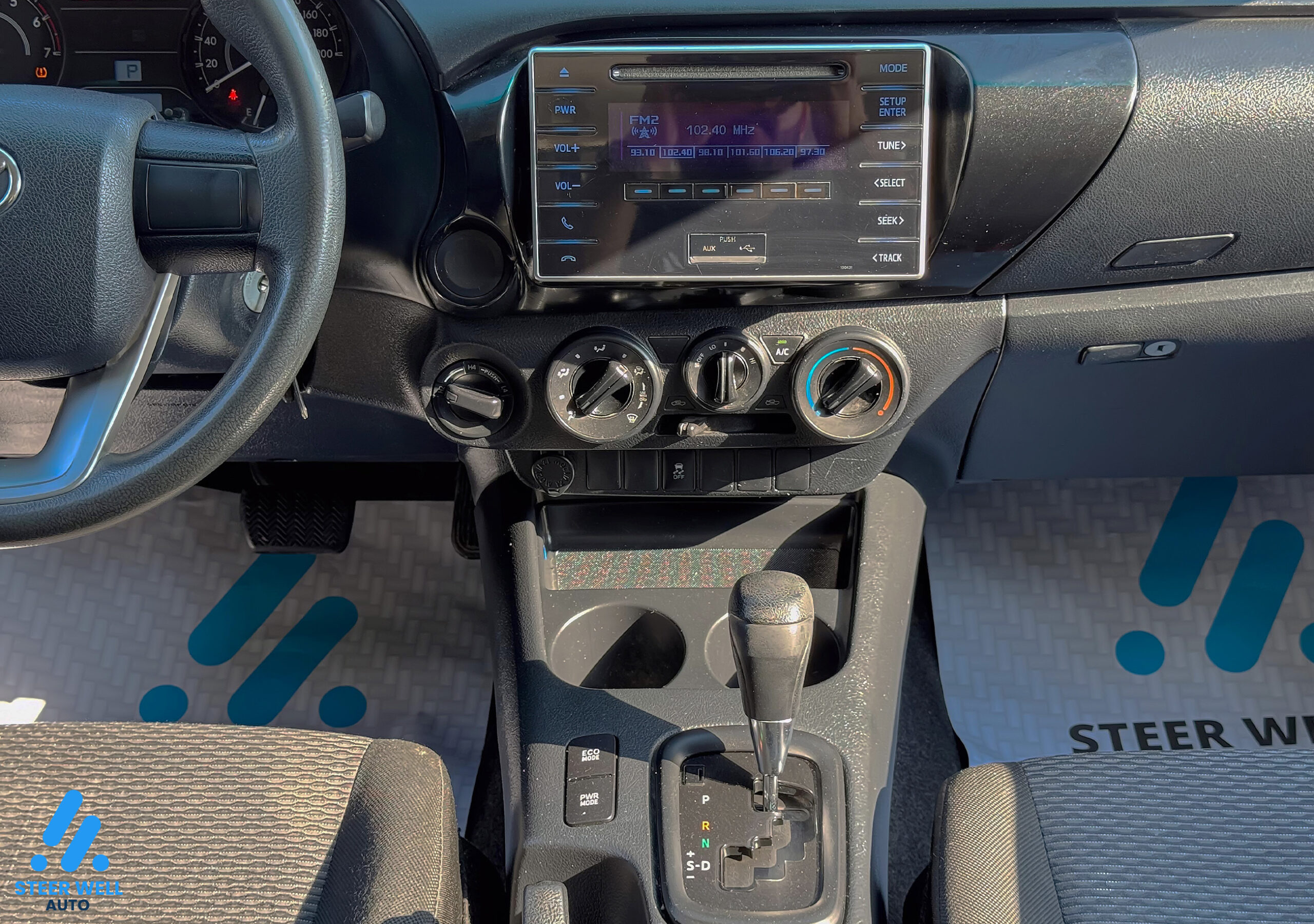 2017 Toyota Hilux For sale In UAE