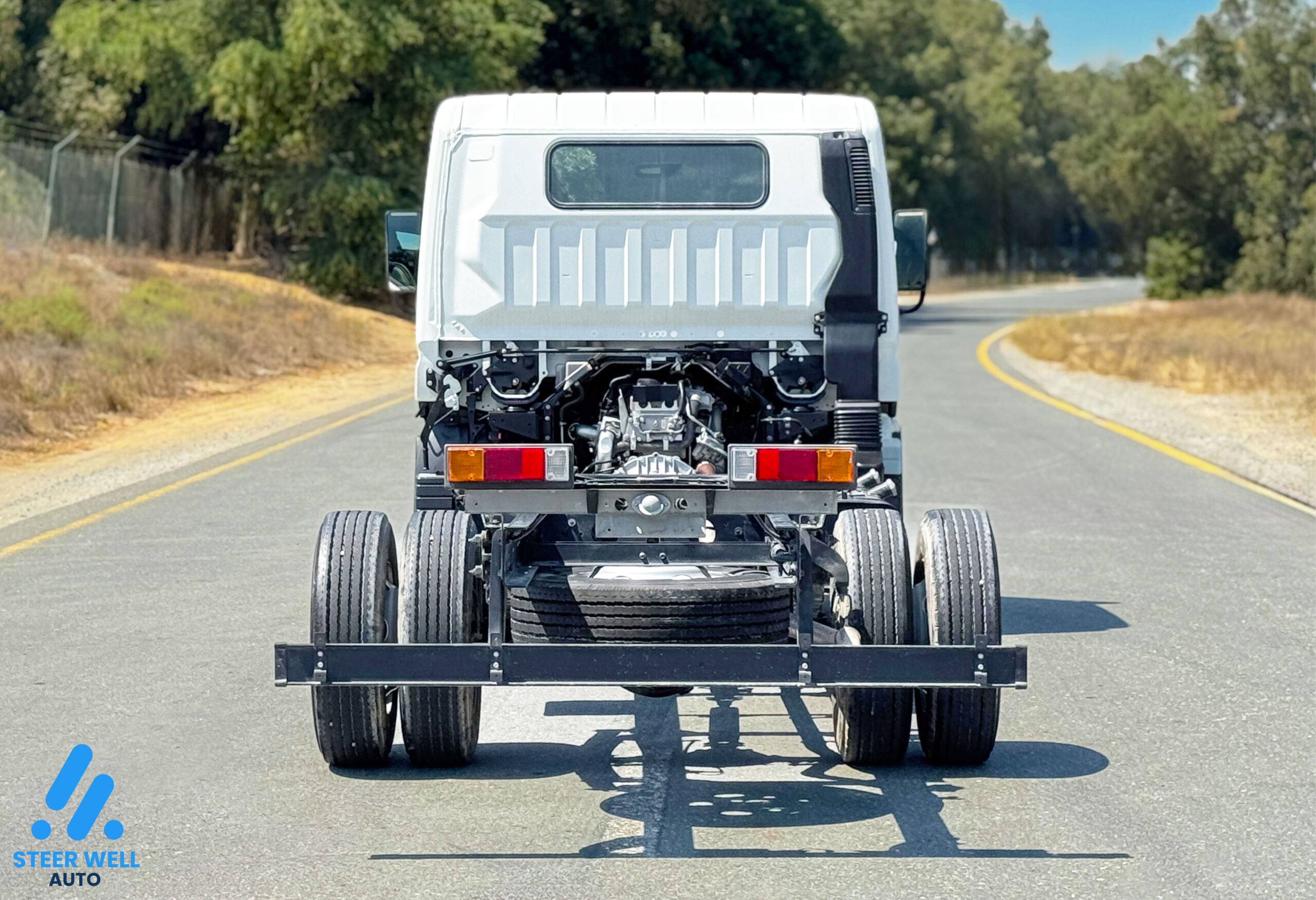 2023 Mitsubishi Canter Long Chassis