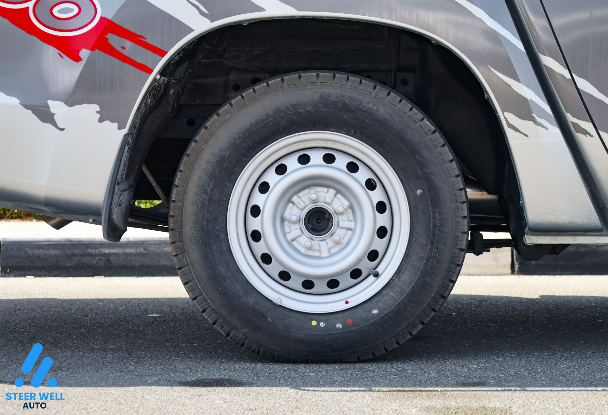 2023 Mitsubishi L200 – Silver