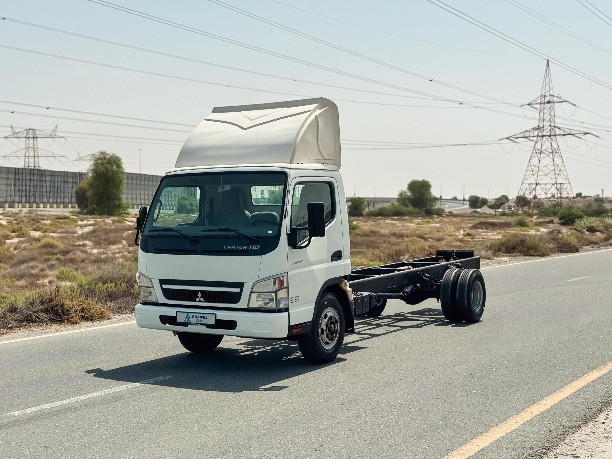 Mitsubishi Fuso Canter 2016 3.9L HD Chassis | Manual | Diesel