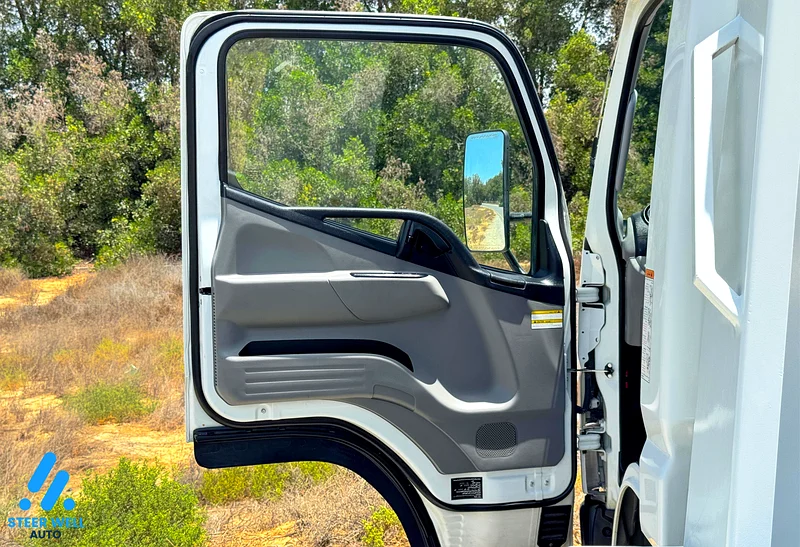 2023 Mitsubishi Canter 3.0L RWD Recovery Euro 5 – Diesel