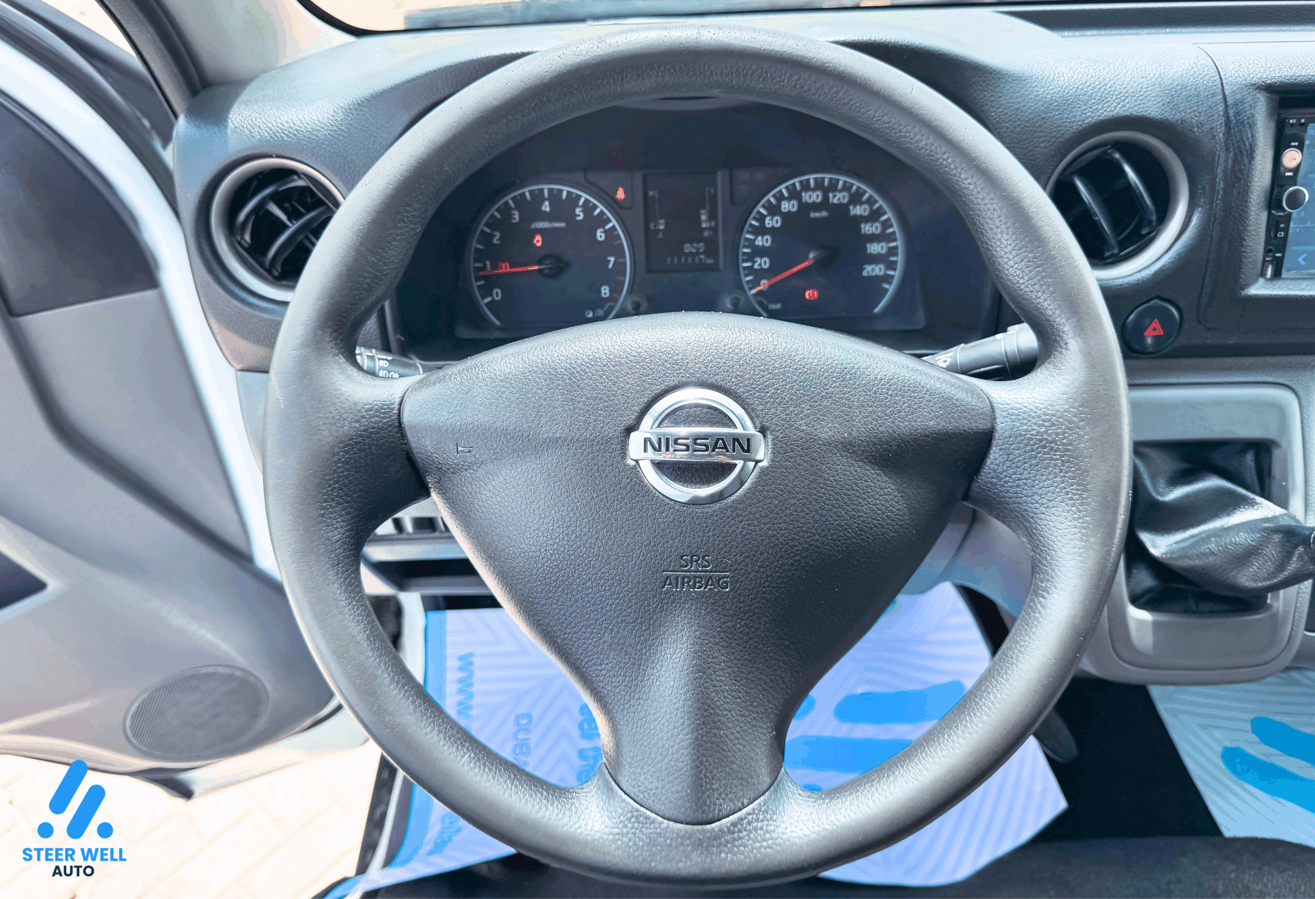 2022 Nissan Urvan Cargo Van