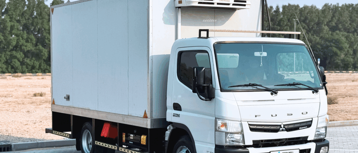 2022 Mitsubishi Canter Chiller Box 3.0L – Reliable Refrigerated Truck for Sale in UAE