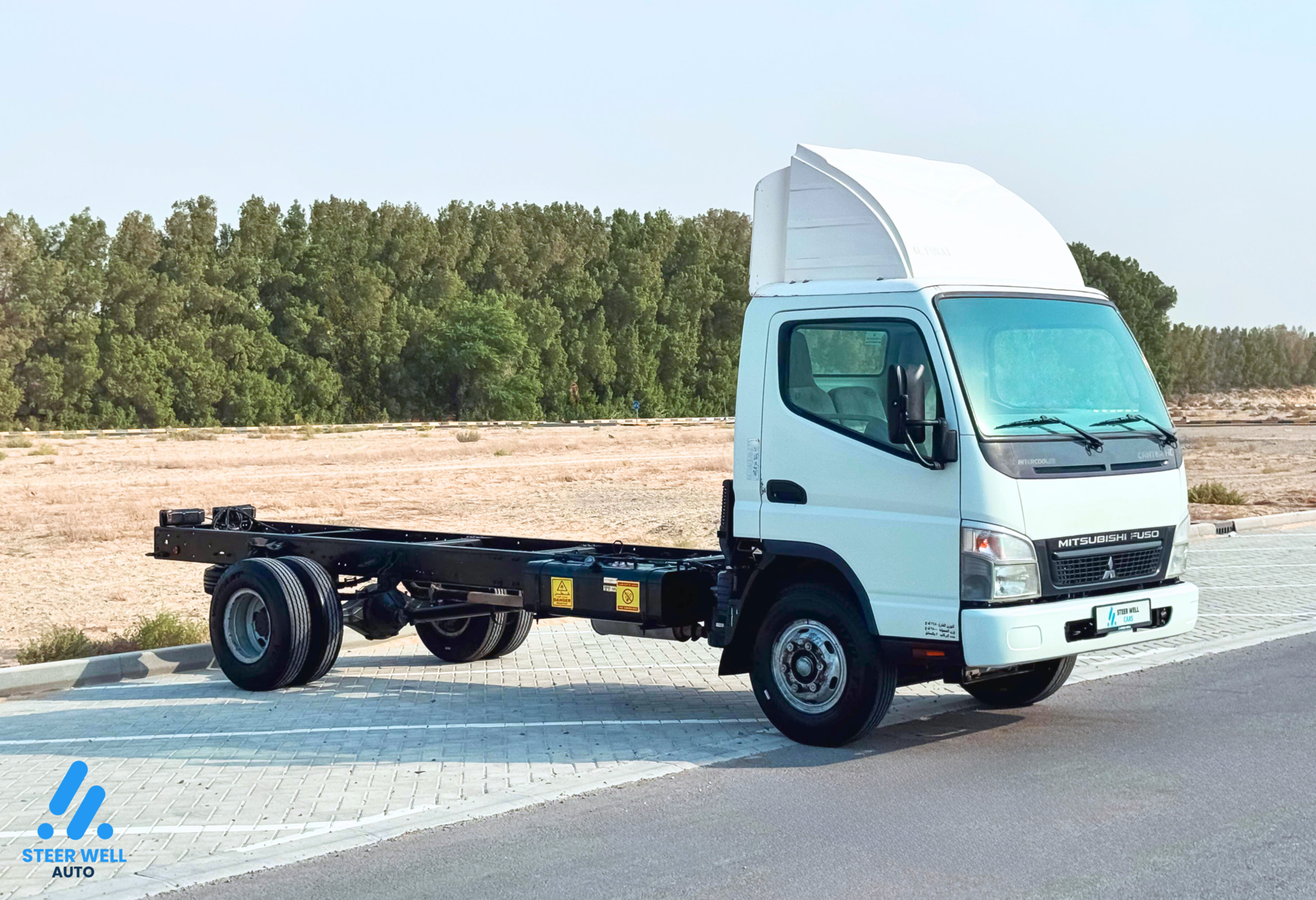 2017 Mitsubishi Bare Chassis Truck