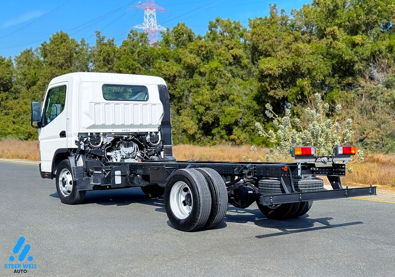 2024 Mitsubishi Fuso Canter 3.0L Short Chassis