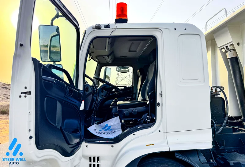 2018 Hino 500 Tipper Truck For Sale In UAE