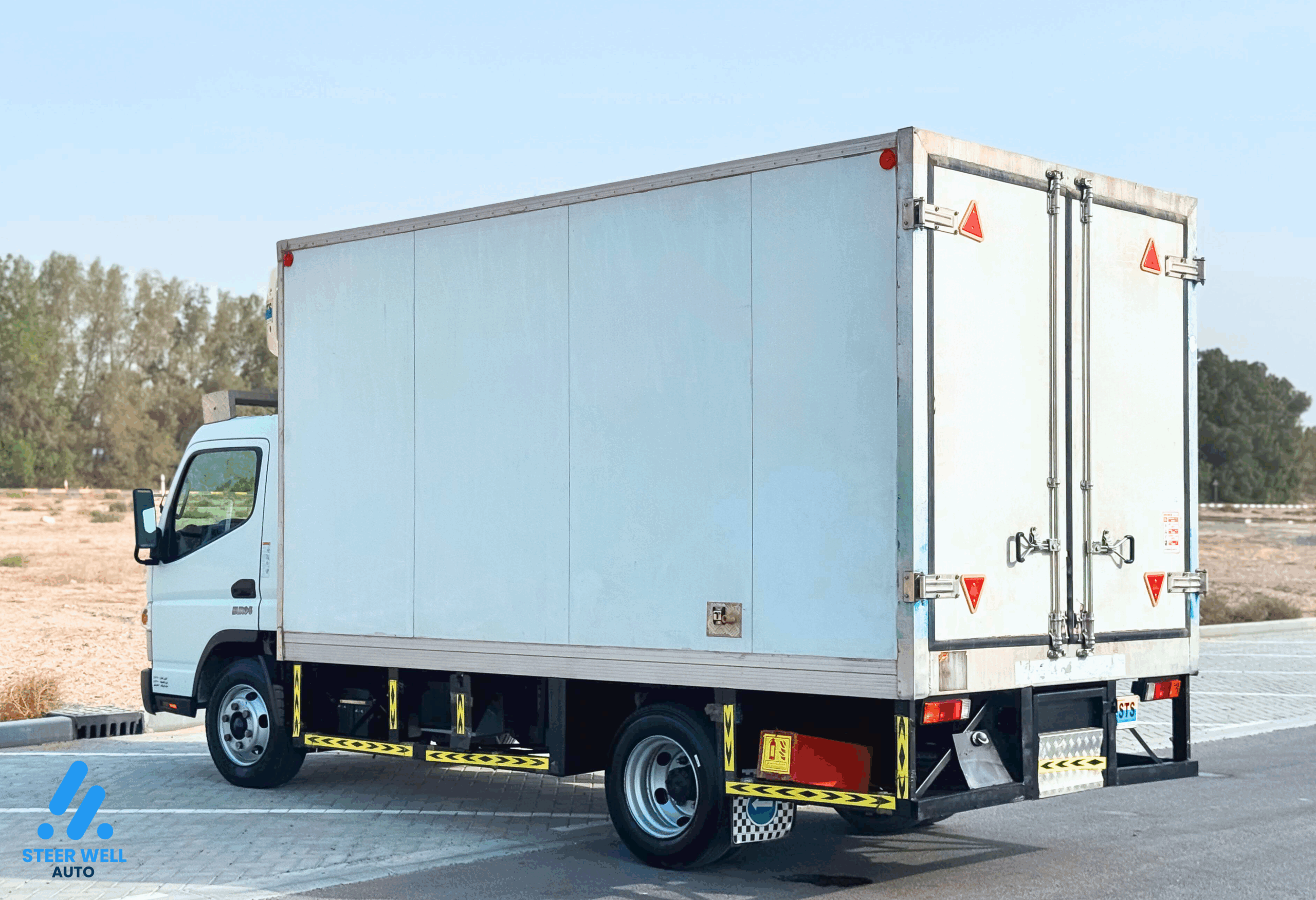 2022 Mitsubishi Fuso Canter | Reefer Box