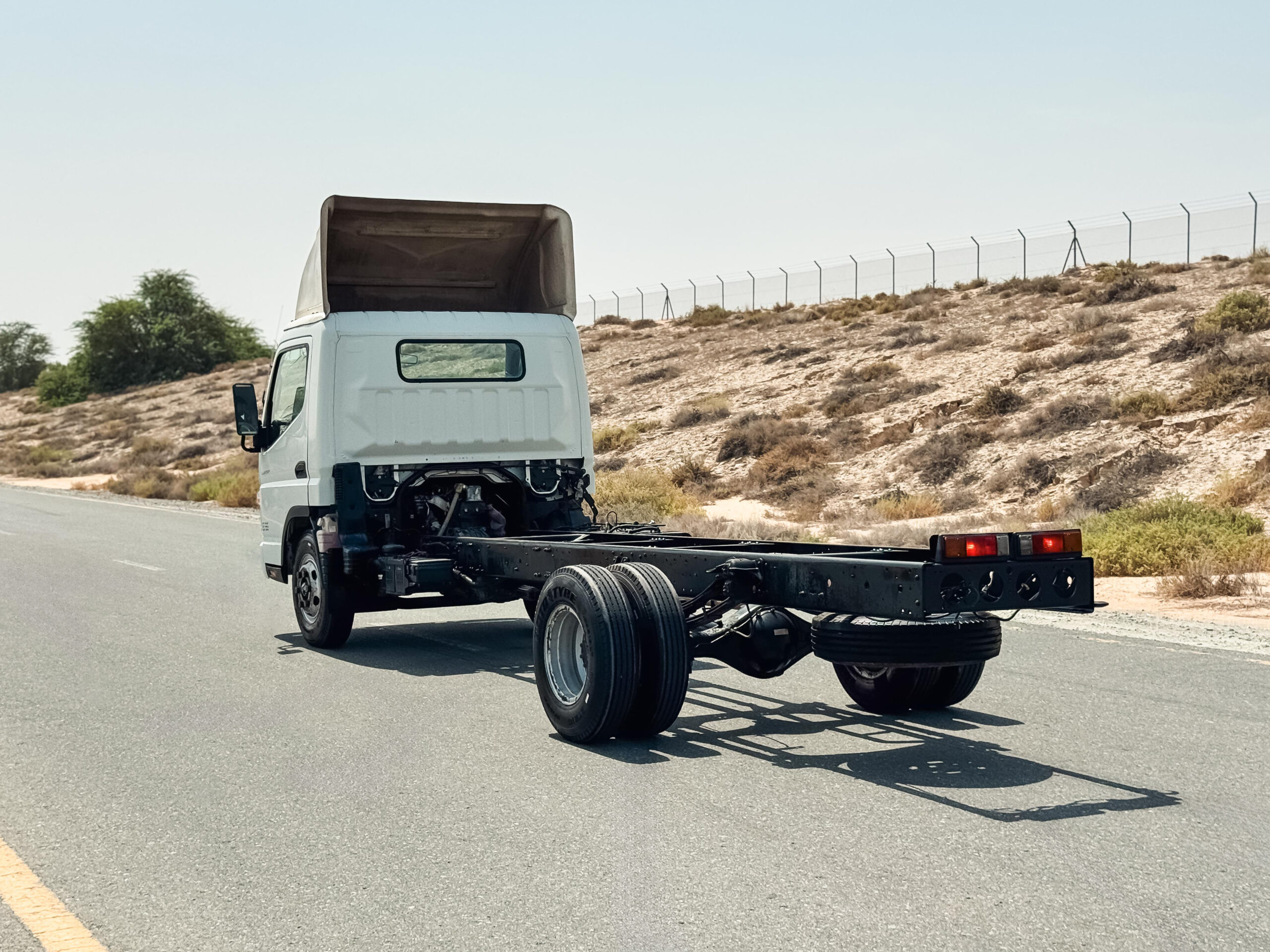 Mitsubishi Fuso Canter 2016 3.9L HD Chassis | Manual | Diesel