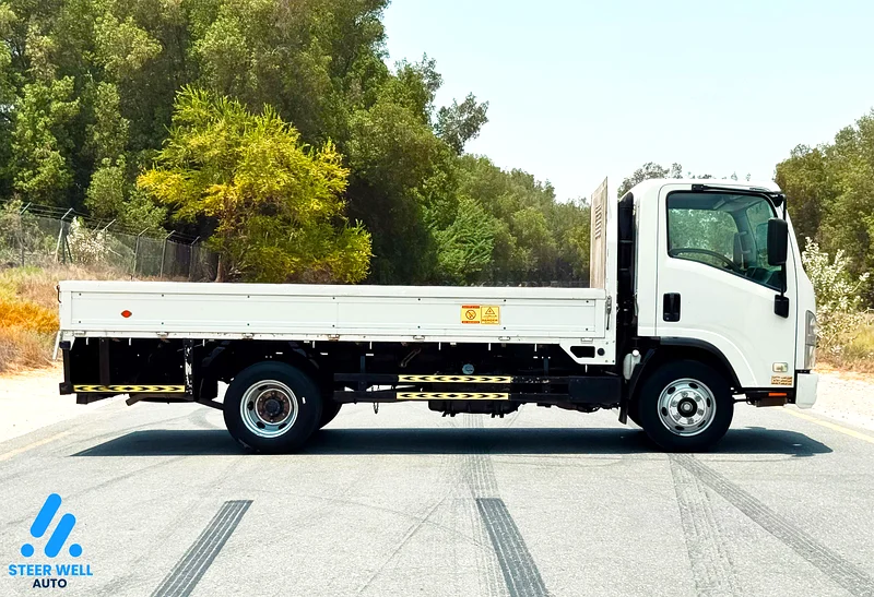 2021 Isuzu NPR 3.0L Diesel – White