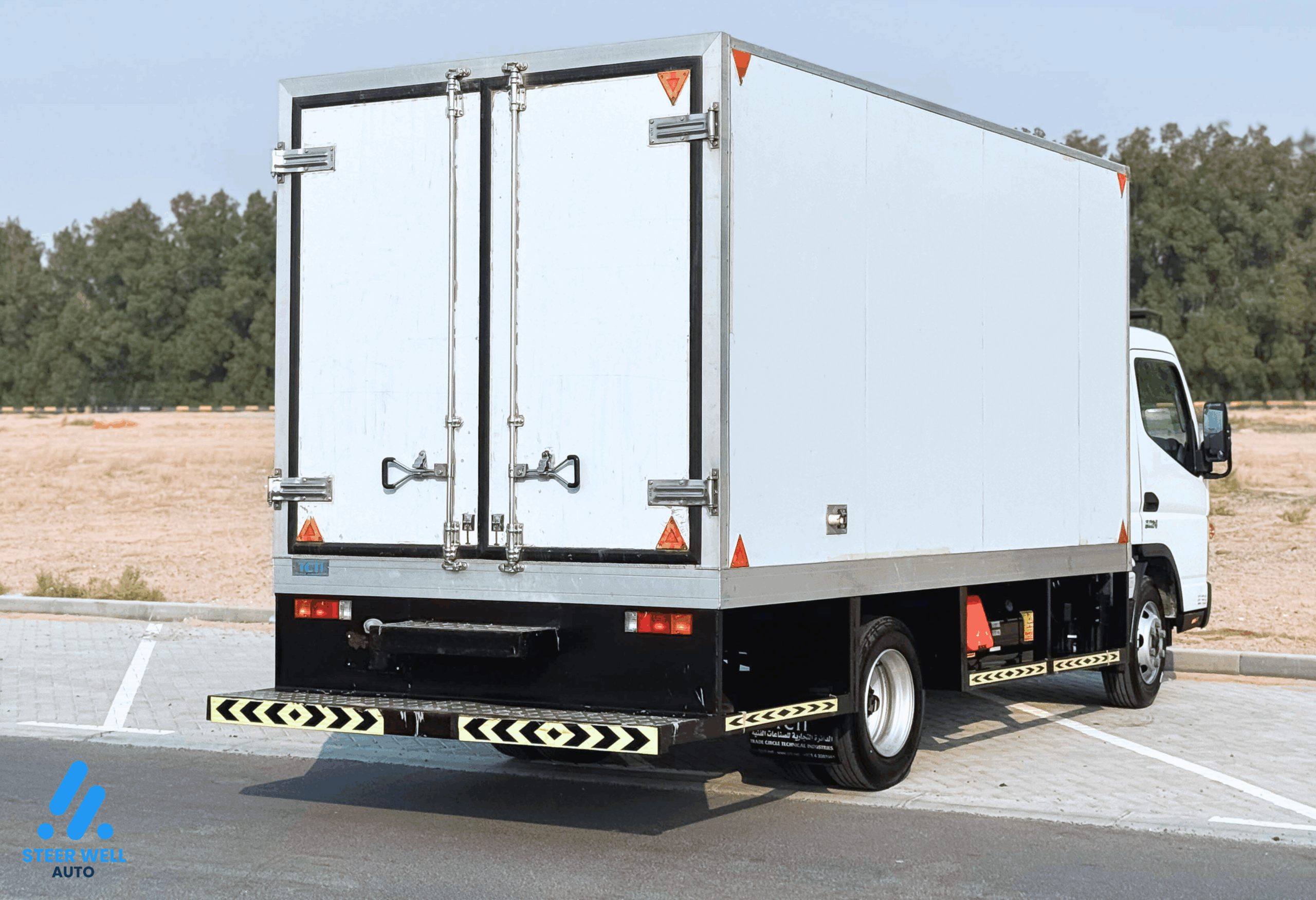 2022 Mitsubishi Canter Chiller Box 3.0L