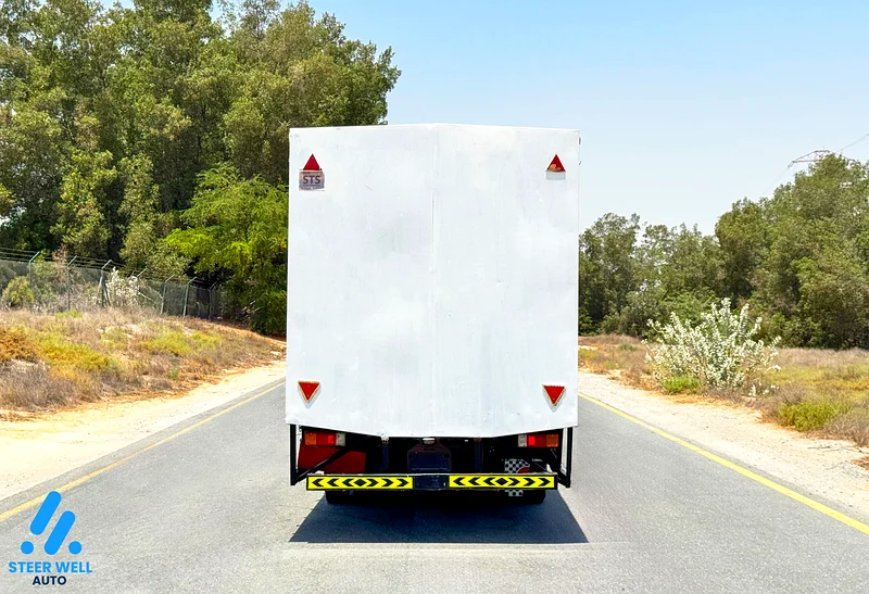 shutter box truck for sale in Dubai