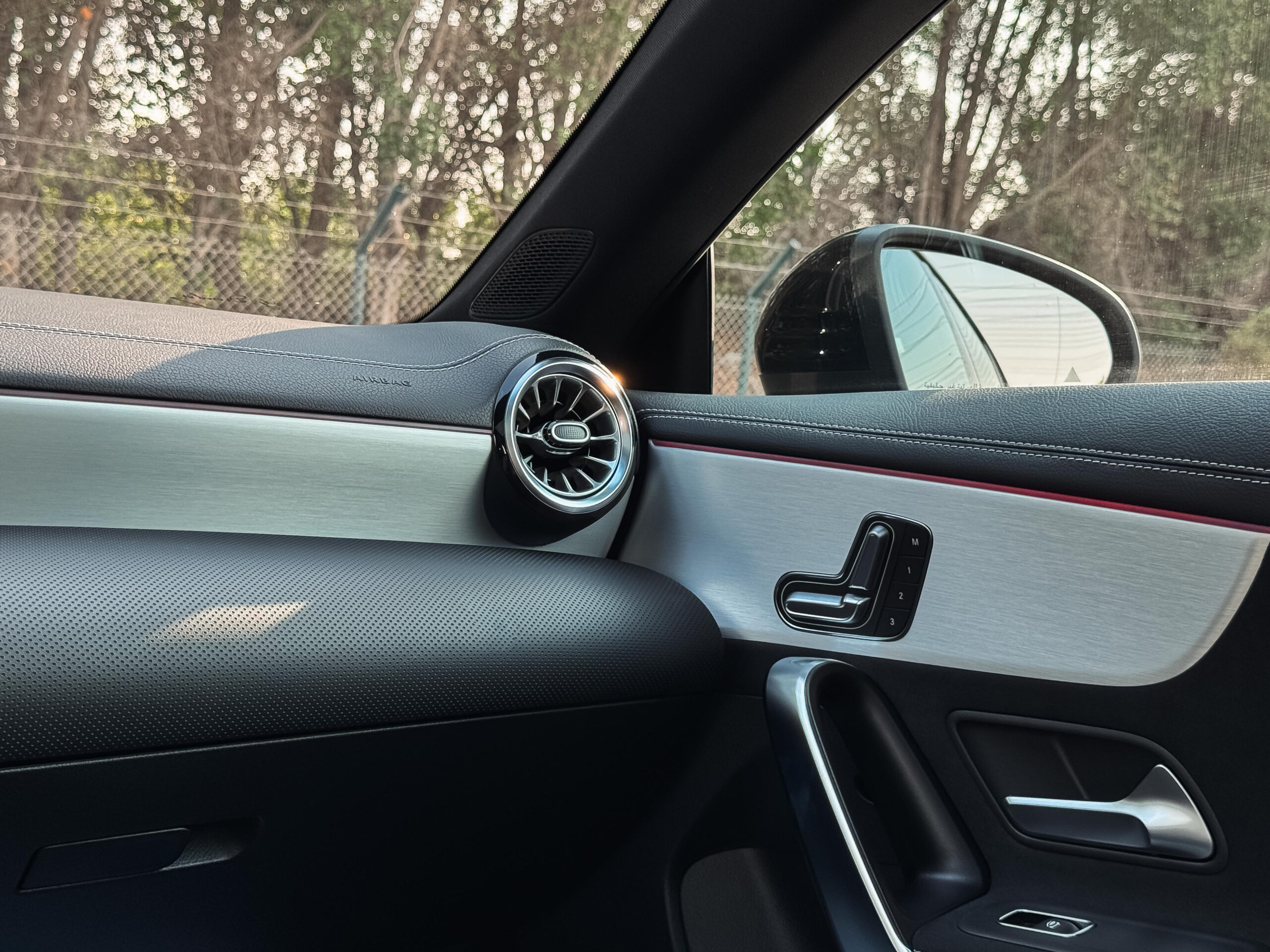 2026 Mercedes CLA200 Black