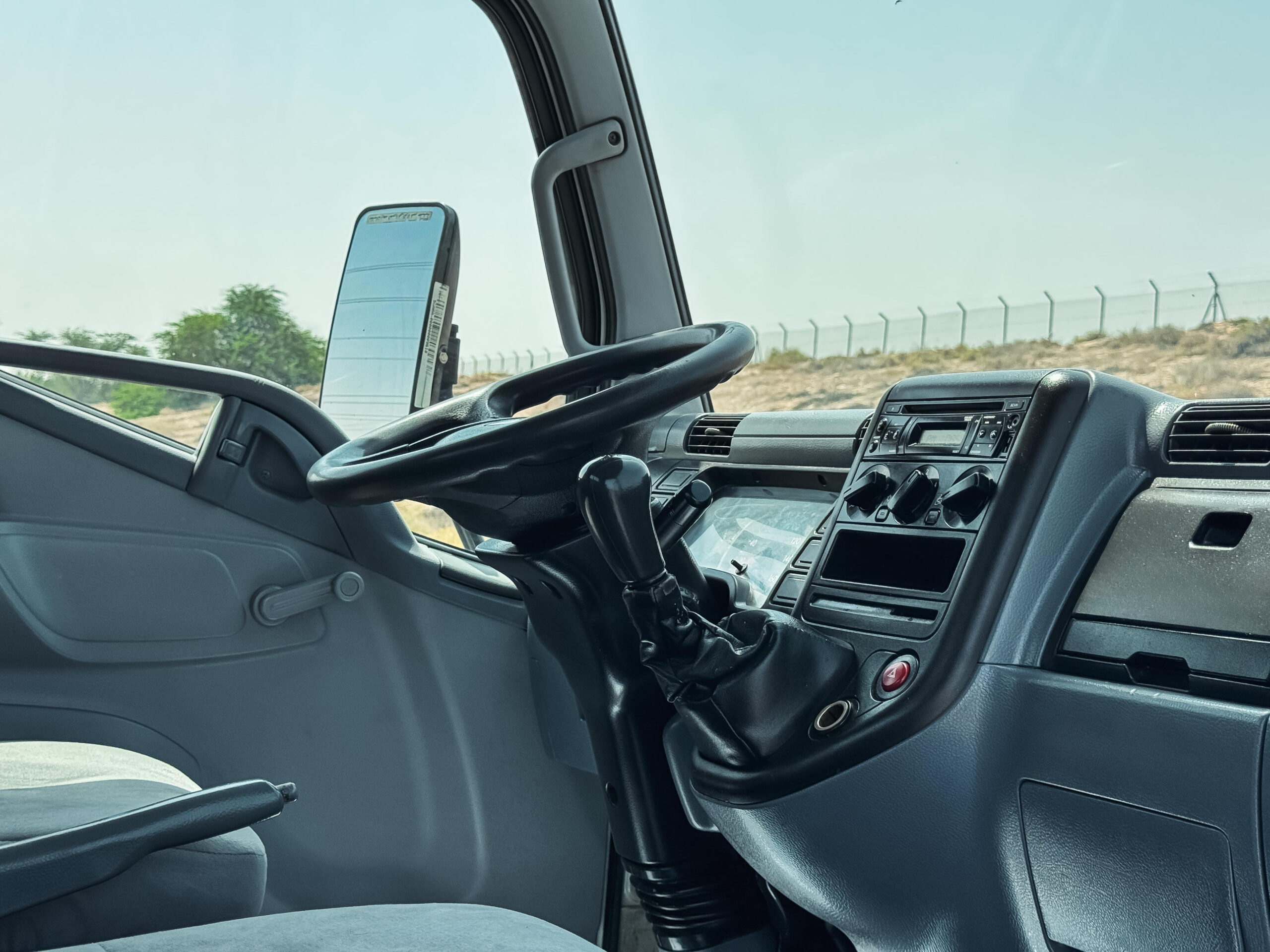 Mitsubishi Fuso Canter 2016 3.9L HD Chassis | Manual | Diesel