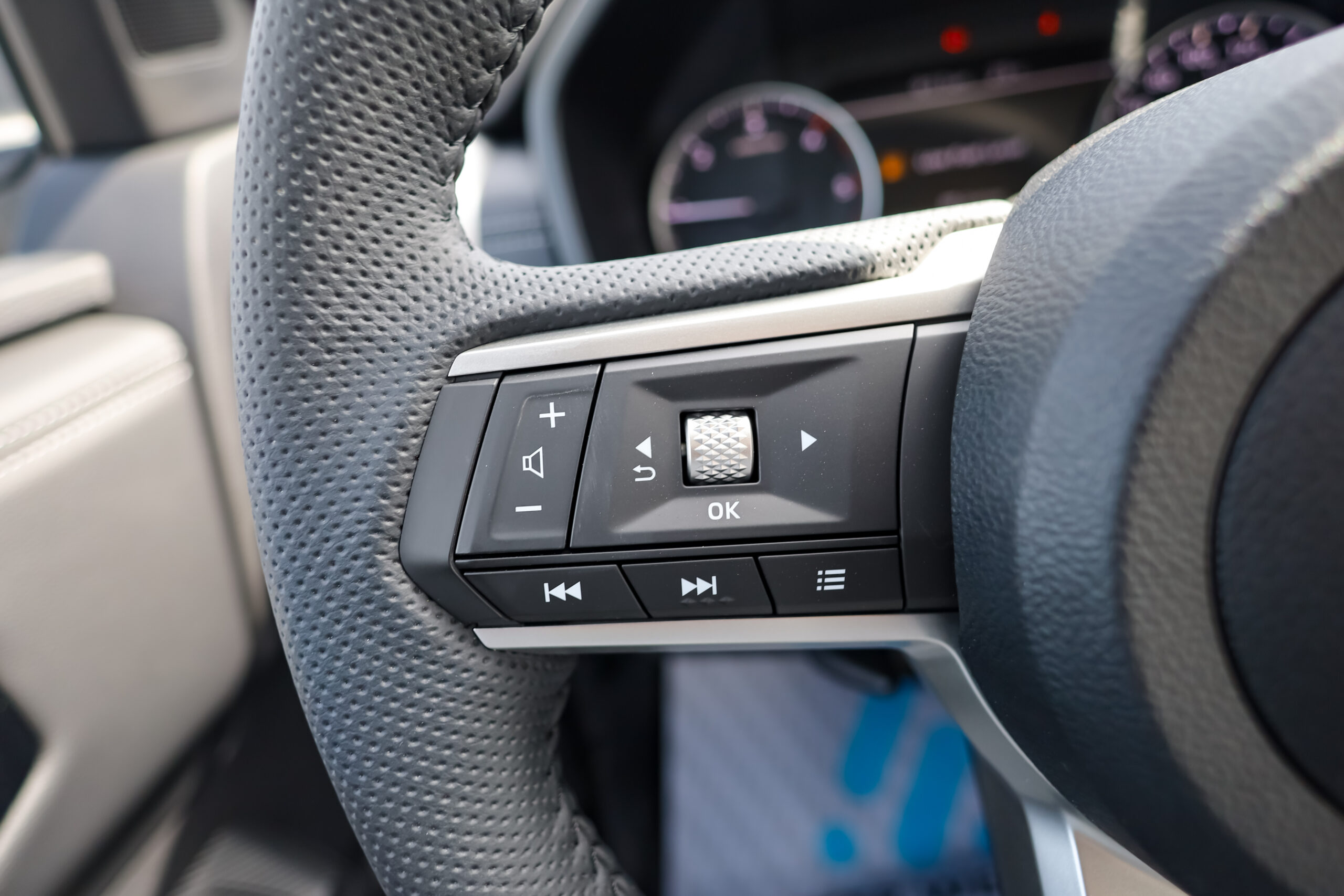 2026 Mitsubishi L200 Sportero 2.4L – Black