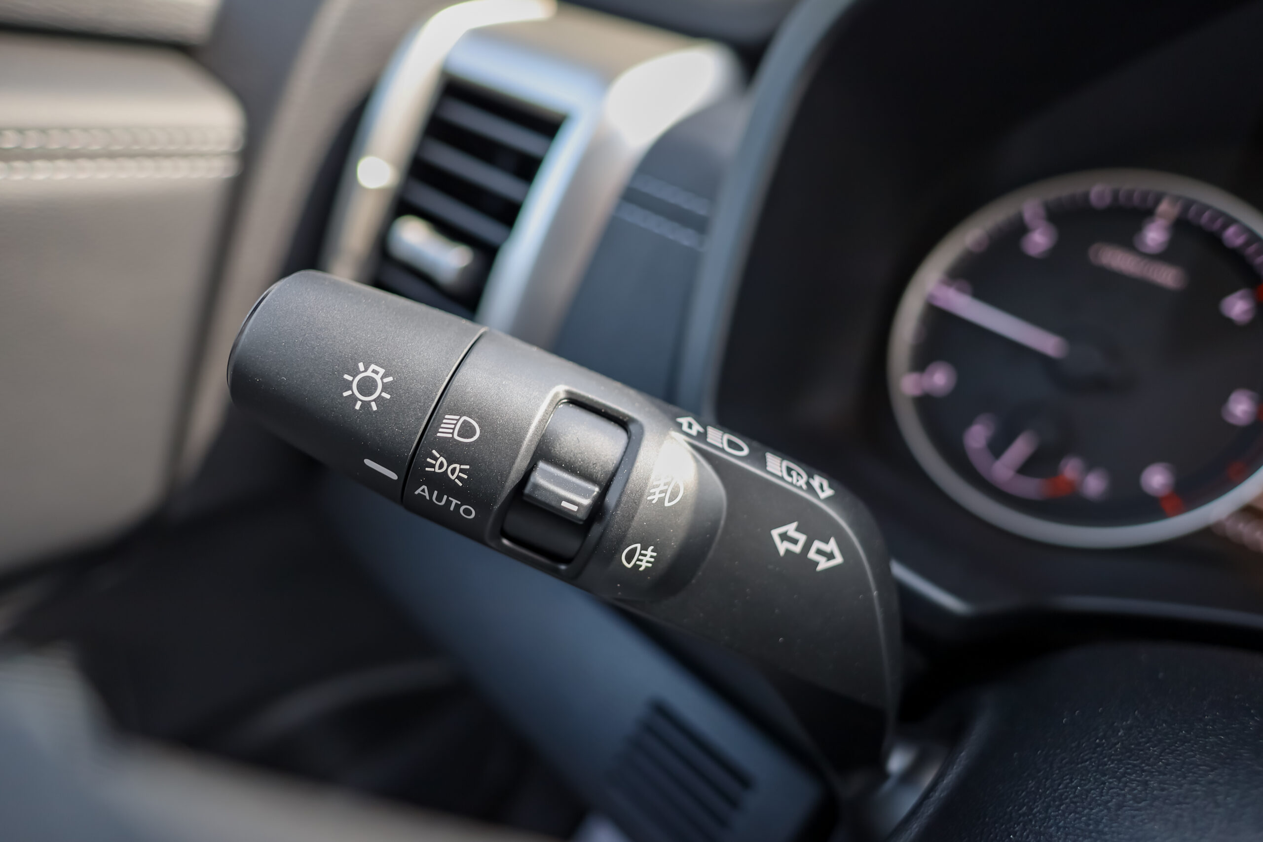 2026 Mitsubishi L200 Sportero 2.4L – Black