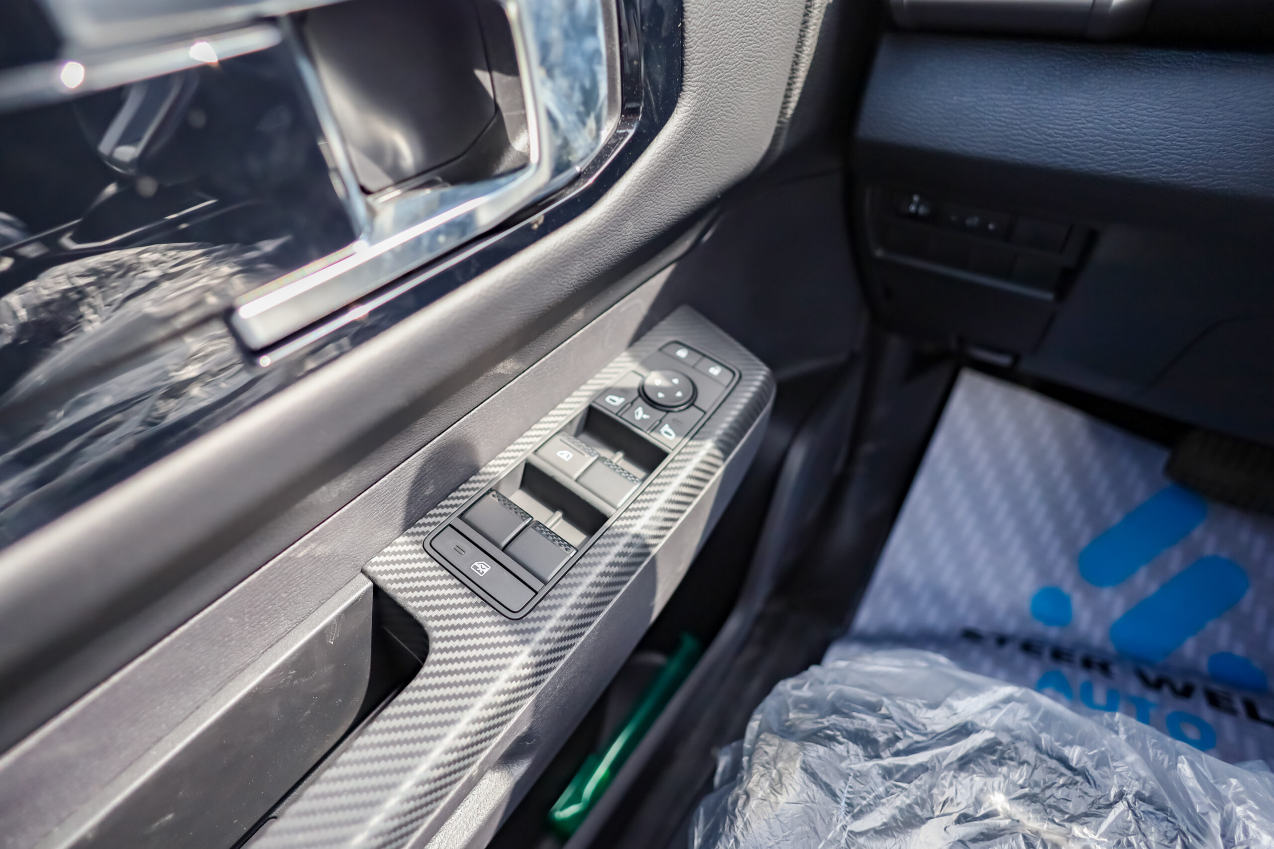 2026 Mitsubishi L200 Sportero 2.4L – Black