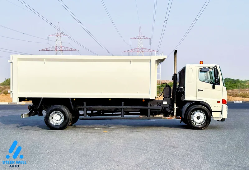 2018 Hino 500 Tipper Truck For Sale In UAE