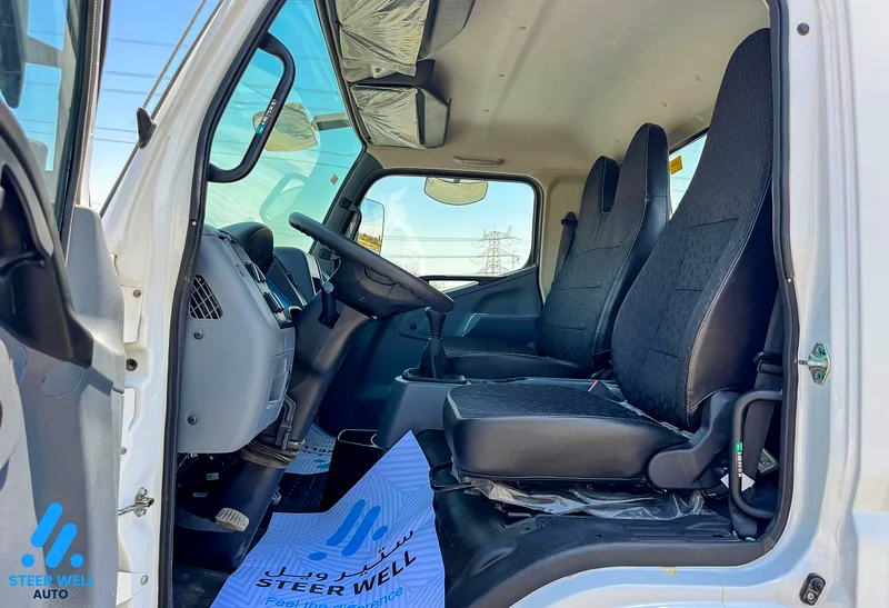 2022 Fuso F1 4D37 8 Ton truck with Crane – DSL 3.9L RWD