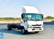 2019 Hino 300 916 Truck, 4.0L RWD Bare Chassis—Diesel