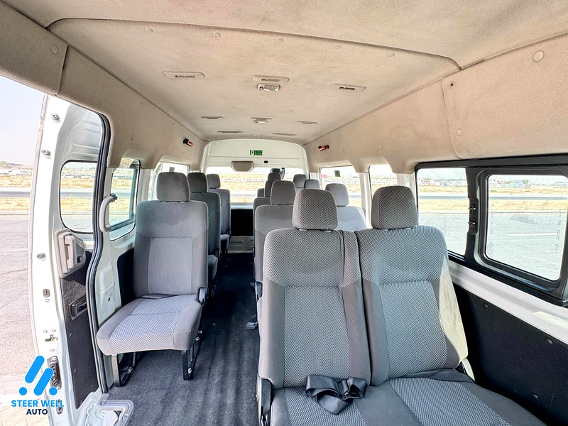 2022 Nissan Urvan NV350 Passenger Mini Bus