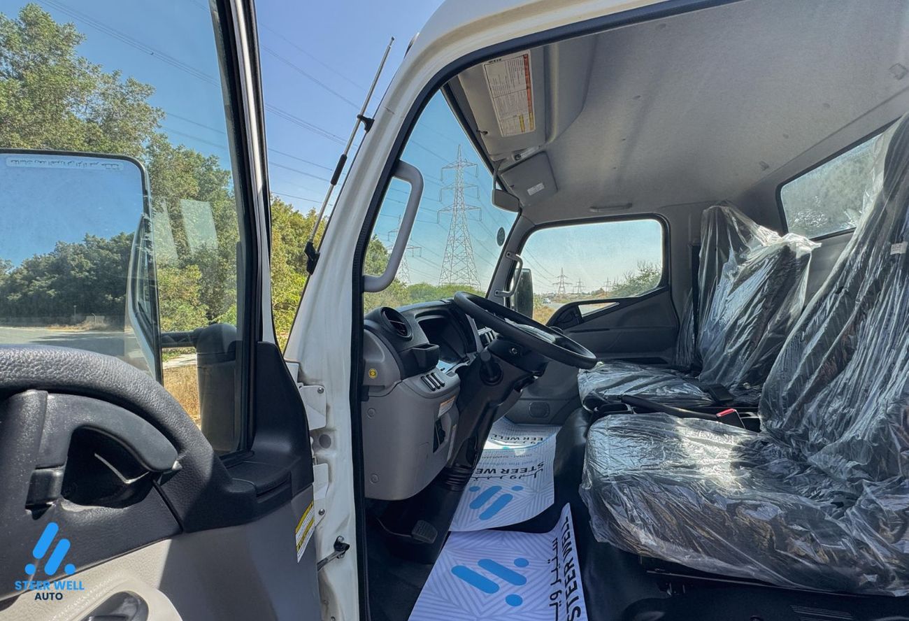 2024 Mitsubishi Fuso Canter Euro 5  3.0L Diesel Truck