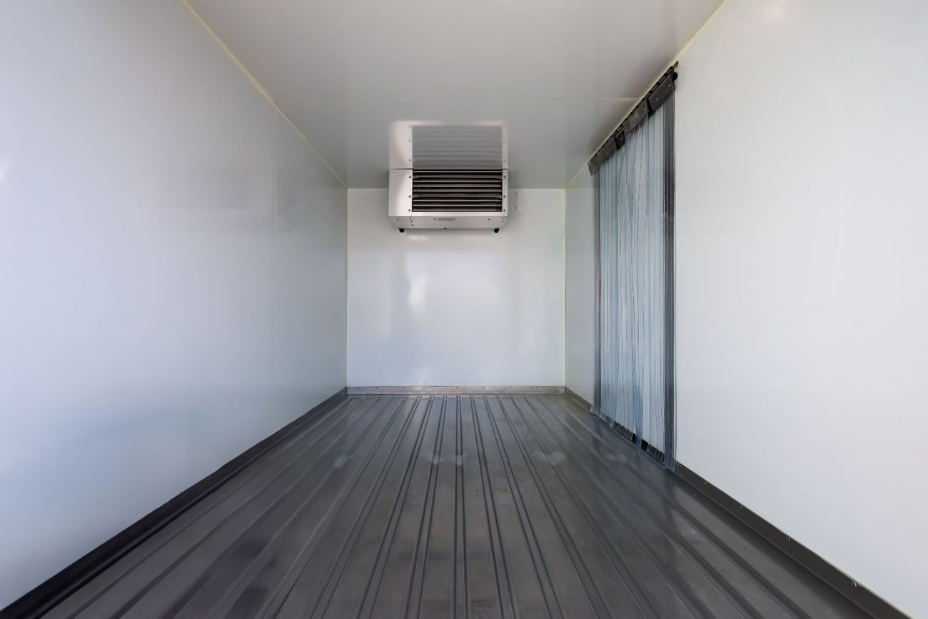 2025 CMC Veryca FREEZER VAN 1.5L