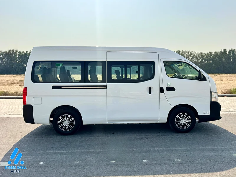 2022 Nissan Urvan NV350 Passenger Mini Bus
