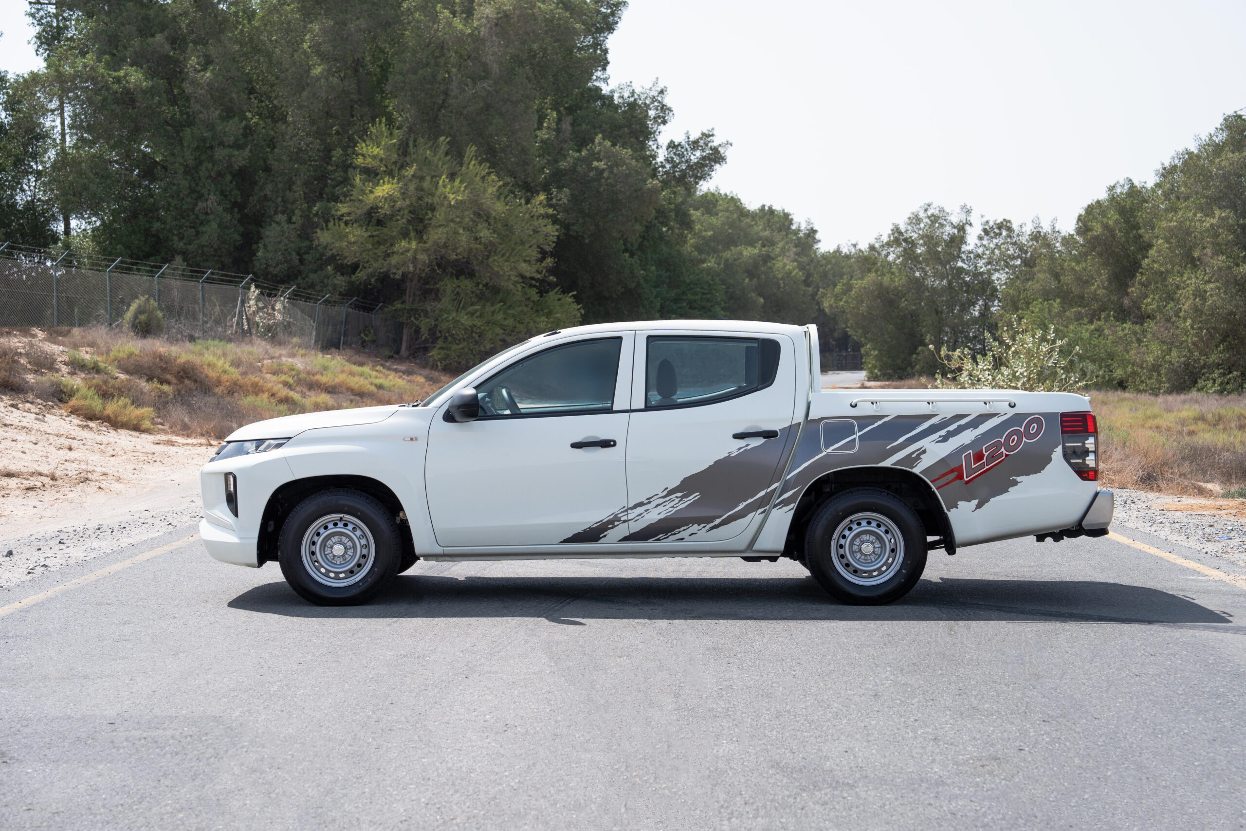 2023 Mitsubishi L200  Diesel 4×2 White