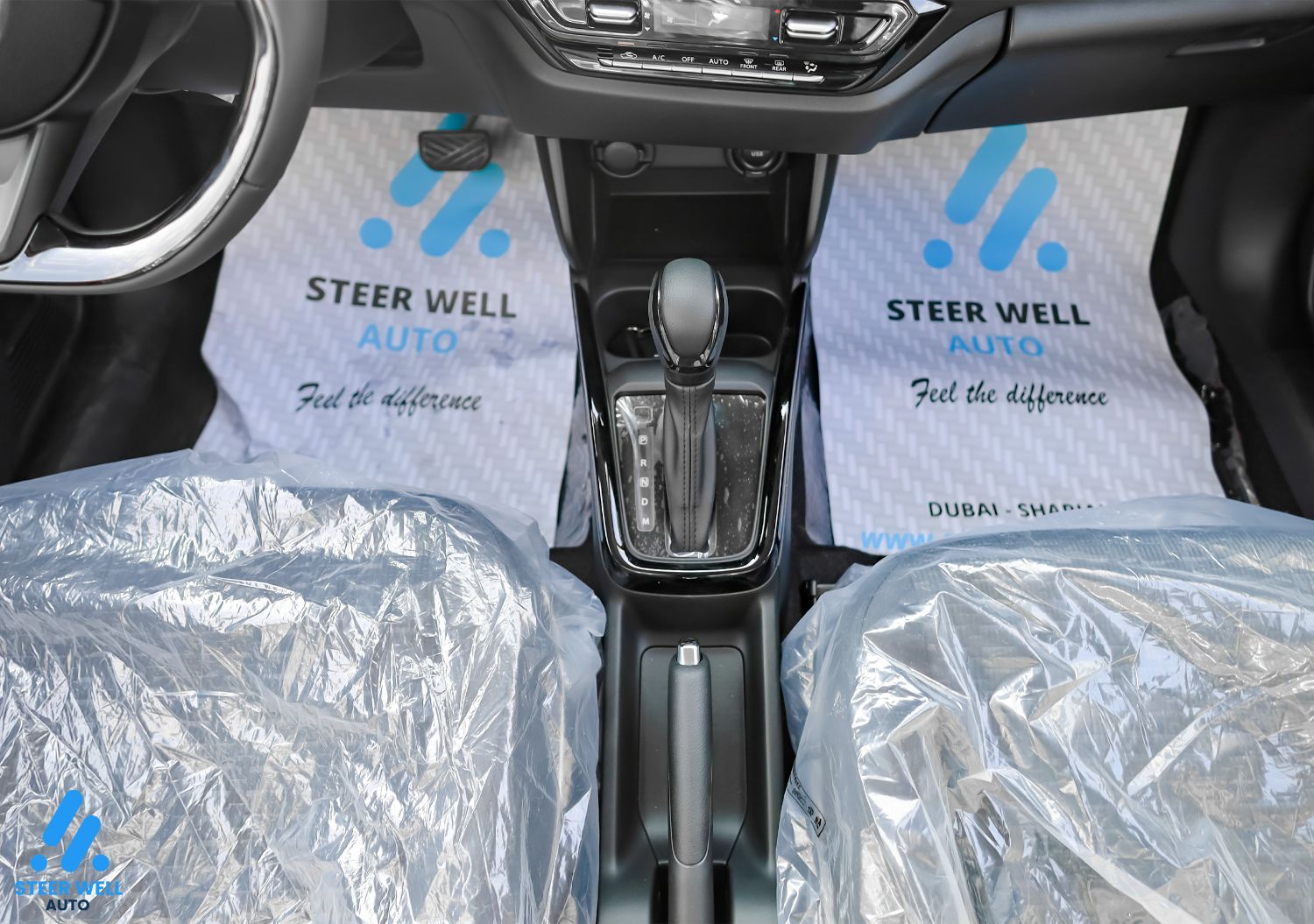 2026 Suzuki Swift GLX  Dual Tone