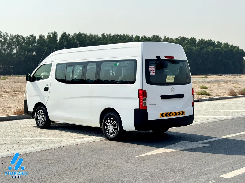 2022 Nissan Urvan NV350 Passenger Mini Bus