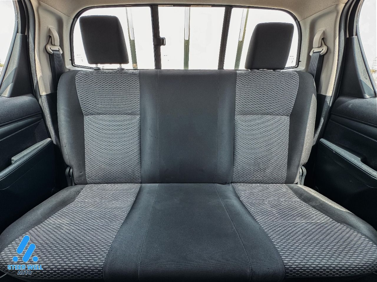 2020 TOYOTA HILUX GL 2.7L