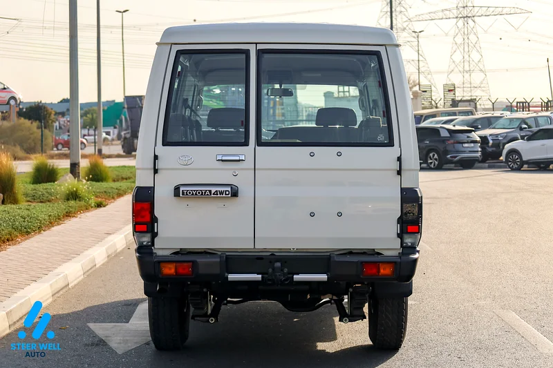 2025 Toyota Land Cruiser 78