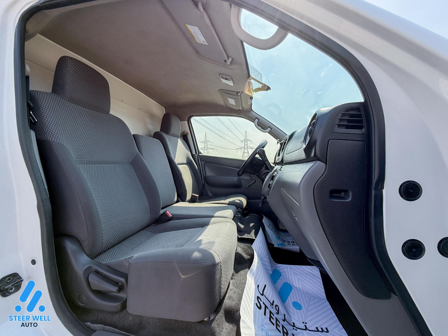 2020 Nissan Urvan Chiller Van GCC