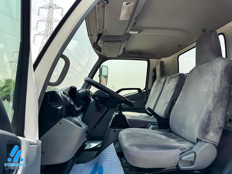 2019 Hino 300 916 bare chassis