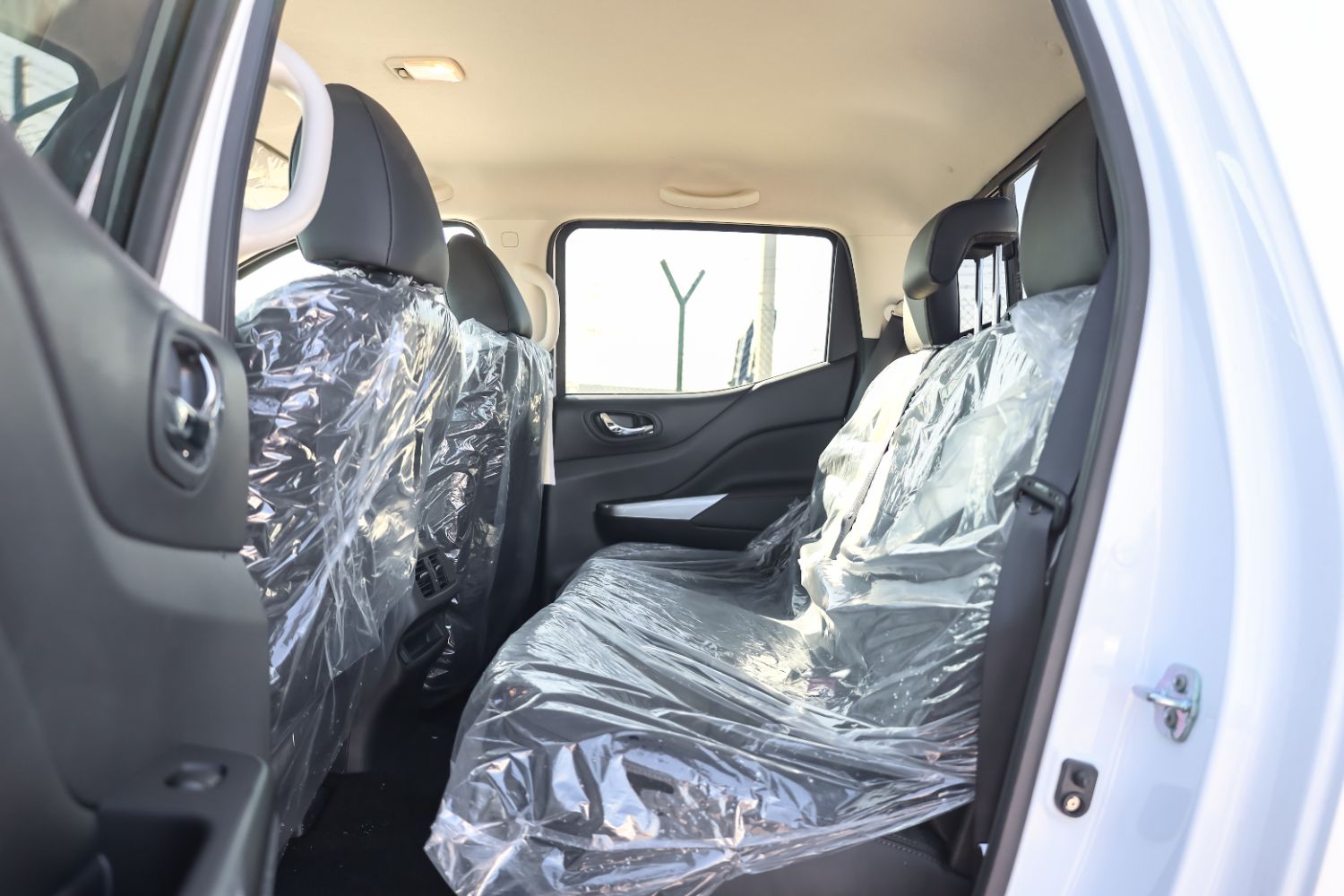 2025 Nissan Navara LE Petrol 2.5L