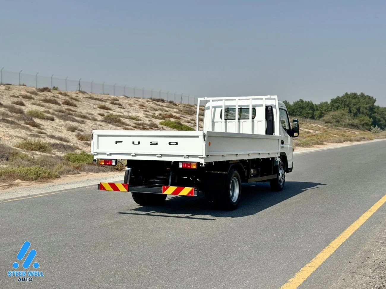 2024 Mitsubishi Fuso Canter Short Chassis Truck