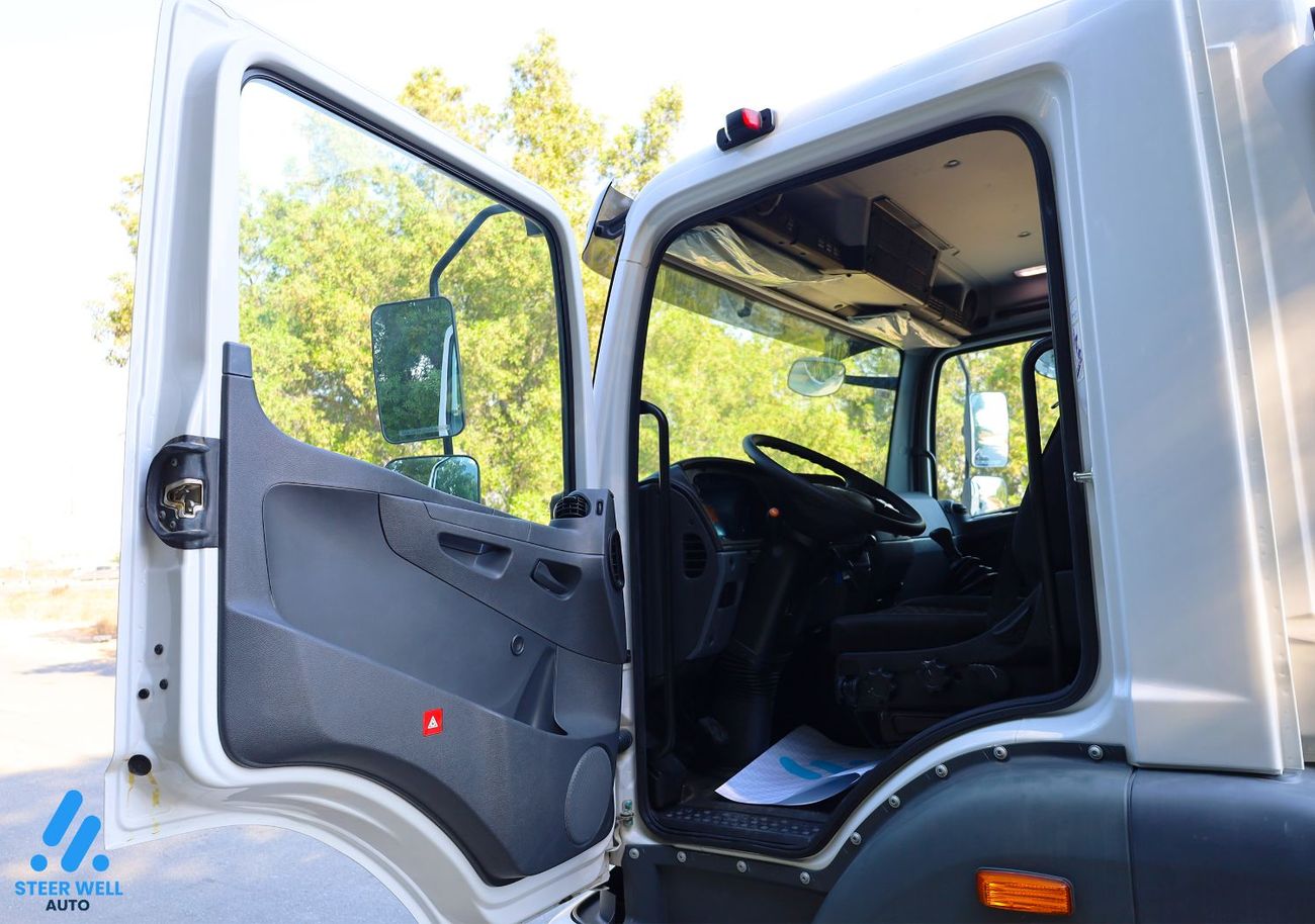 2023 Mitsubishi Fuso FJ Truck 6.4L