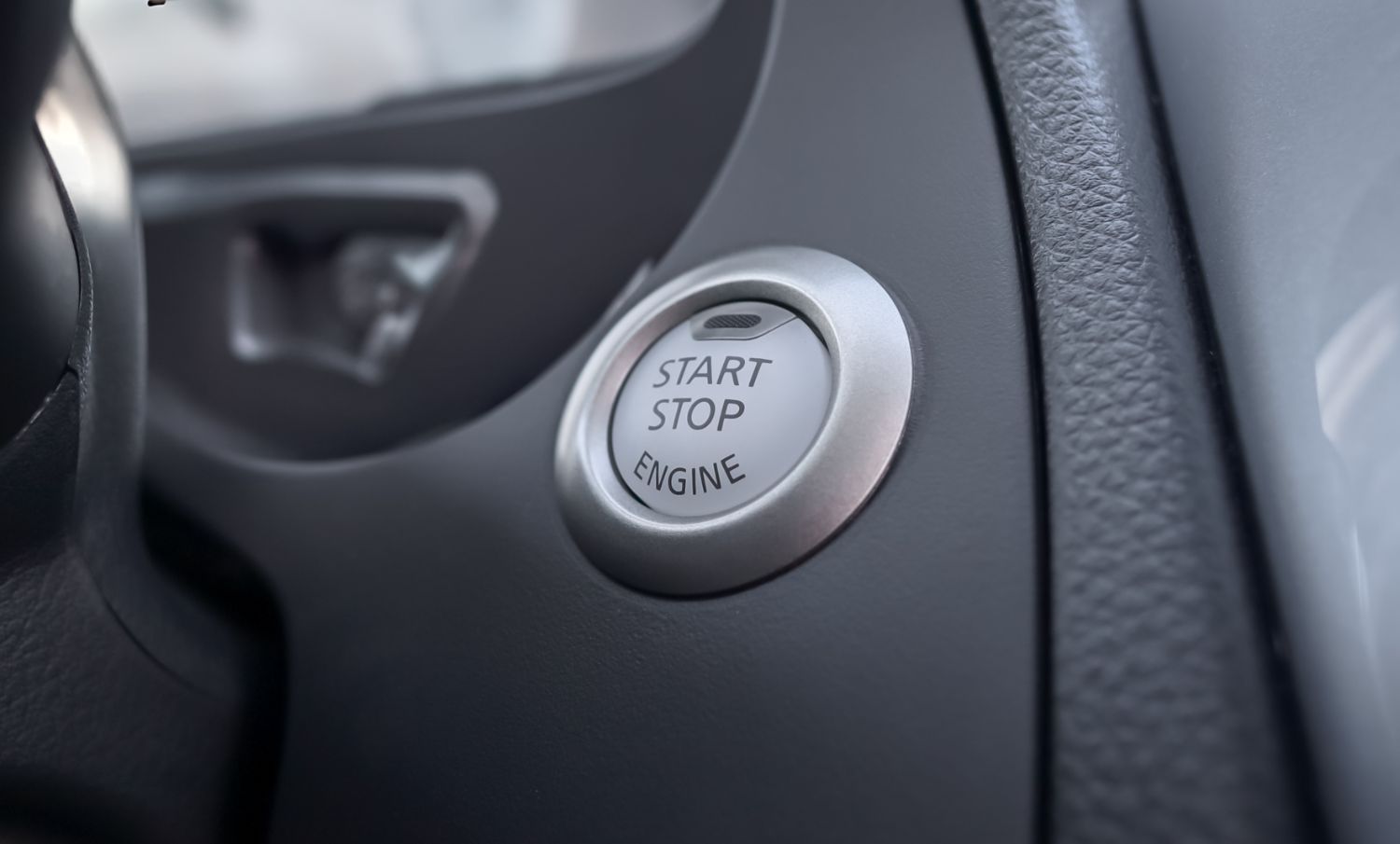 2025 Nissan Navara LE Petrol 2.5L