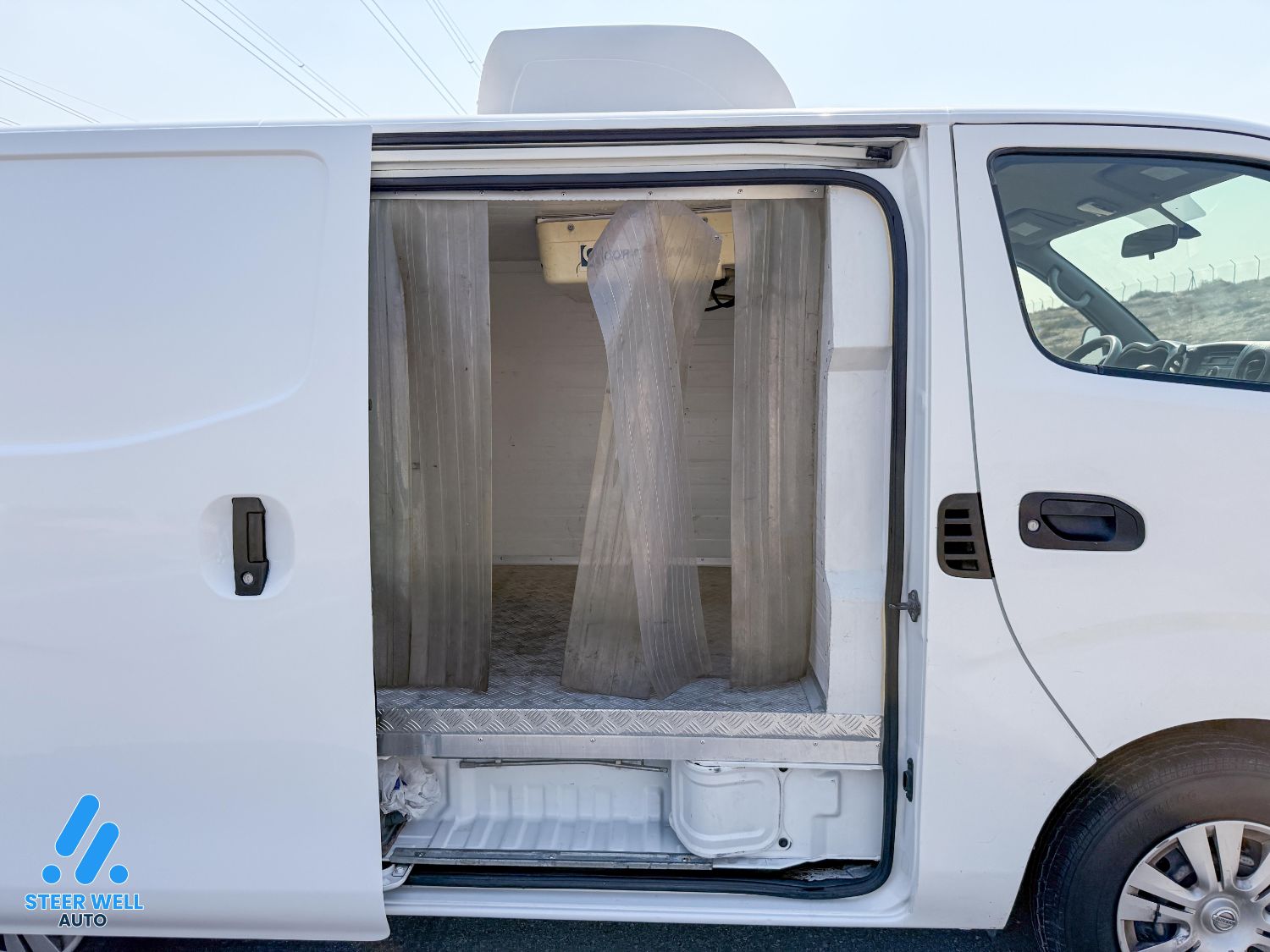 2020 Nissan Urvan Chiller Van GCC