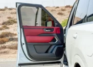 2025 Nissan Patrol LE Titanium 3.5L LE Platinum